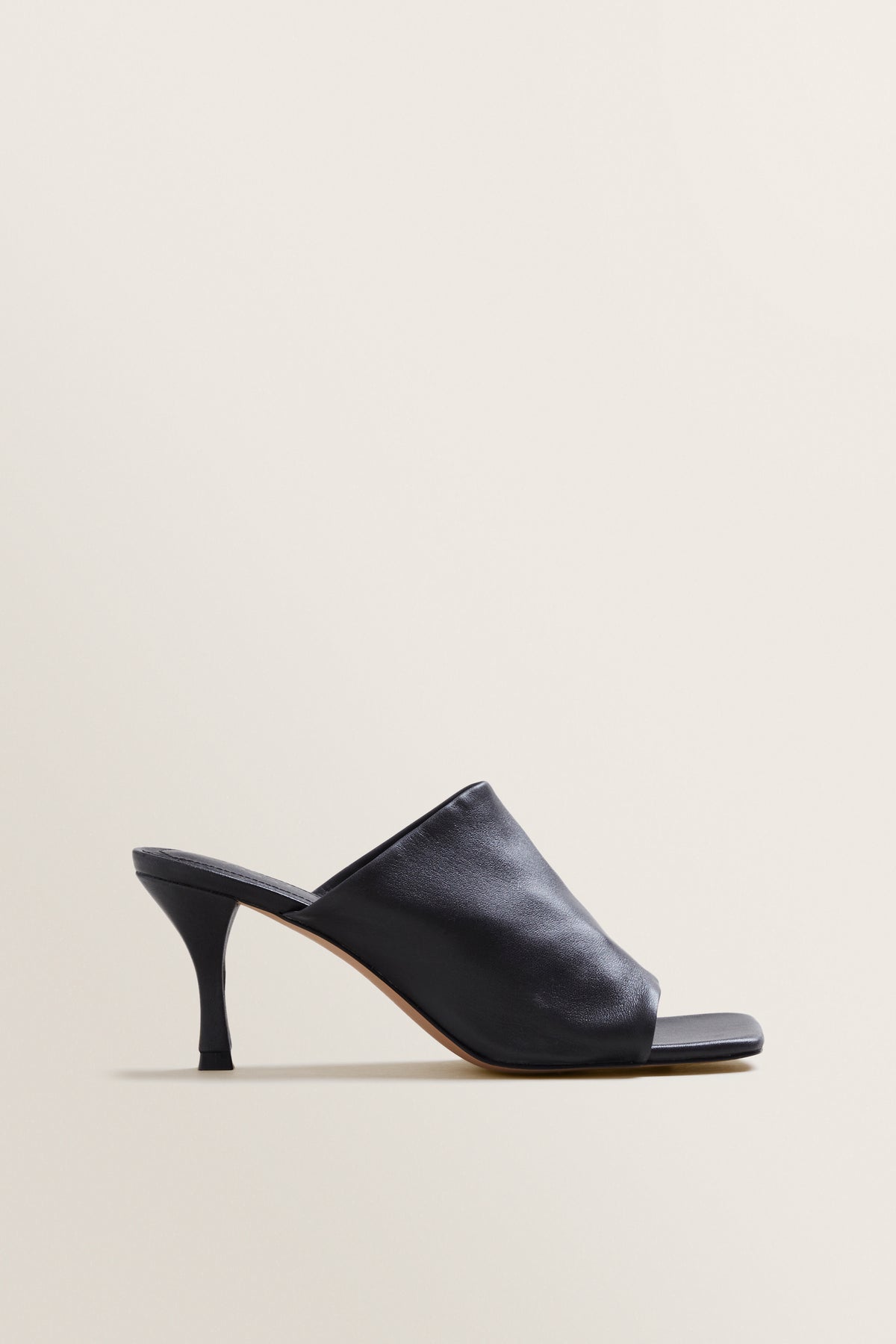 Kelly Leather Mule