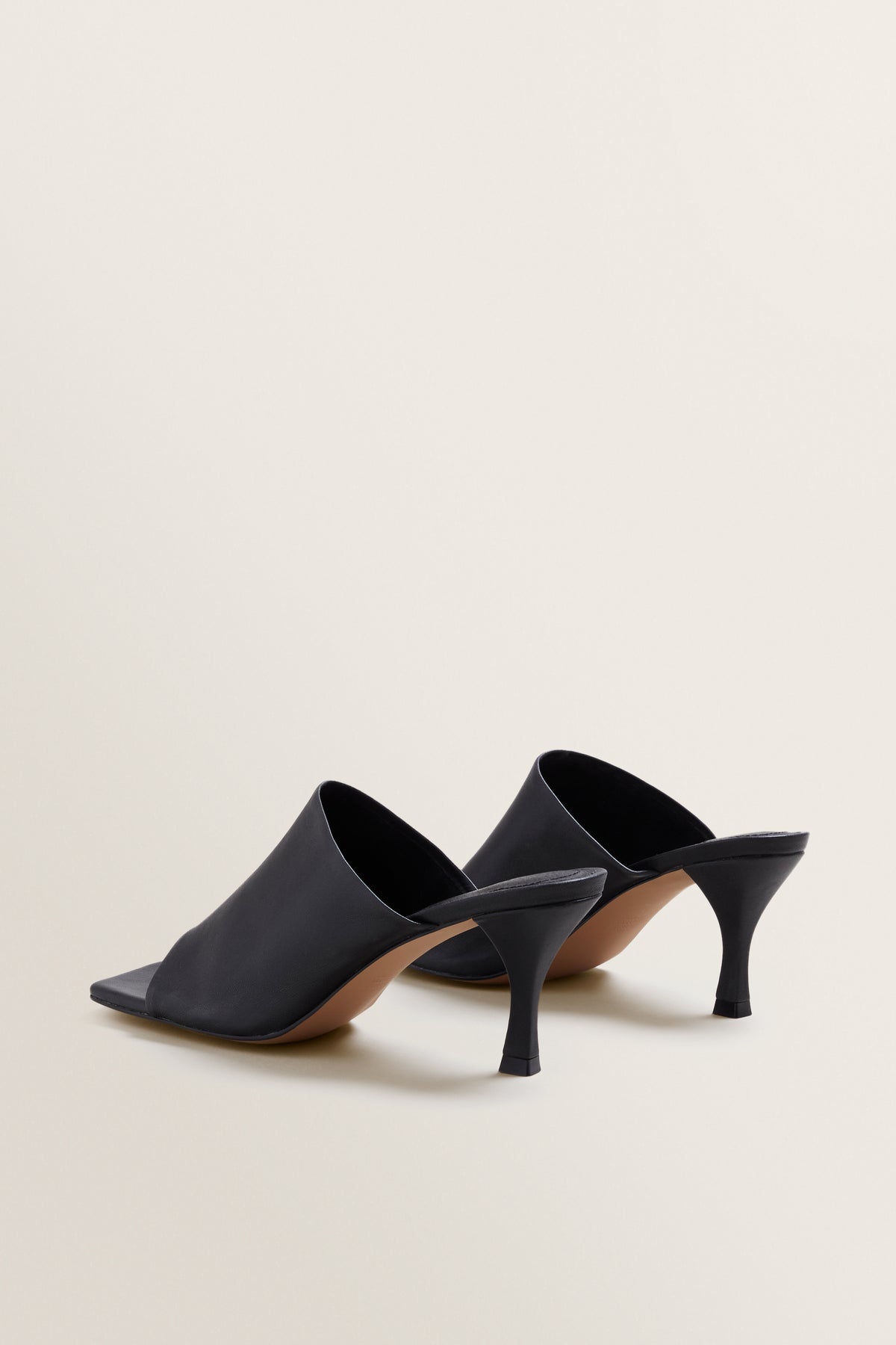 Kelly Leather Mule