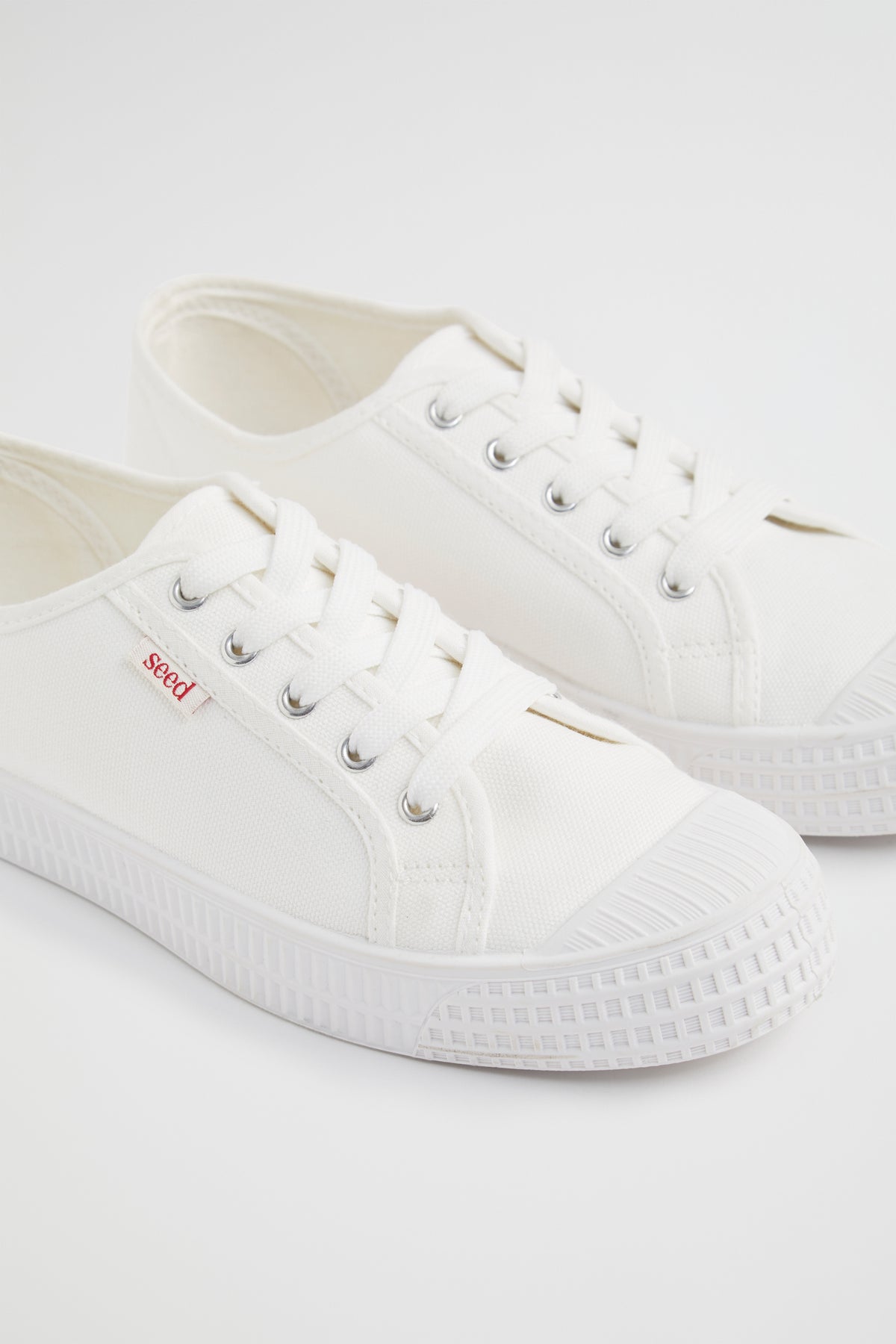 Basic Canvas Lace Up Sneaker