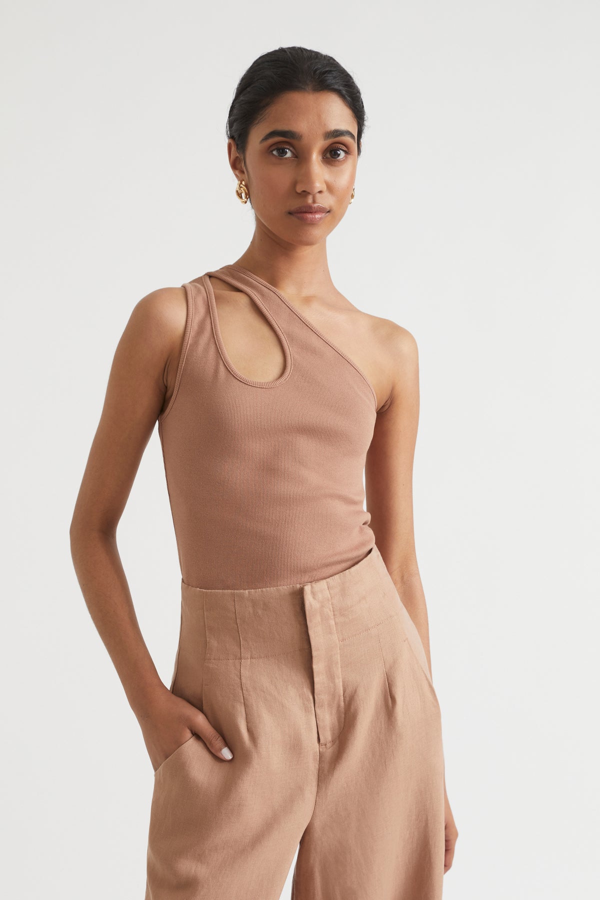 One Shoulder Cut Out Tank