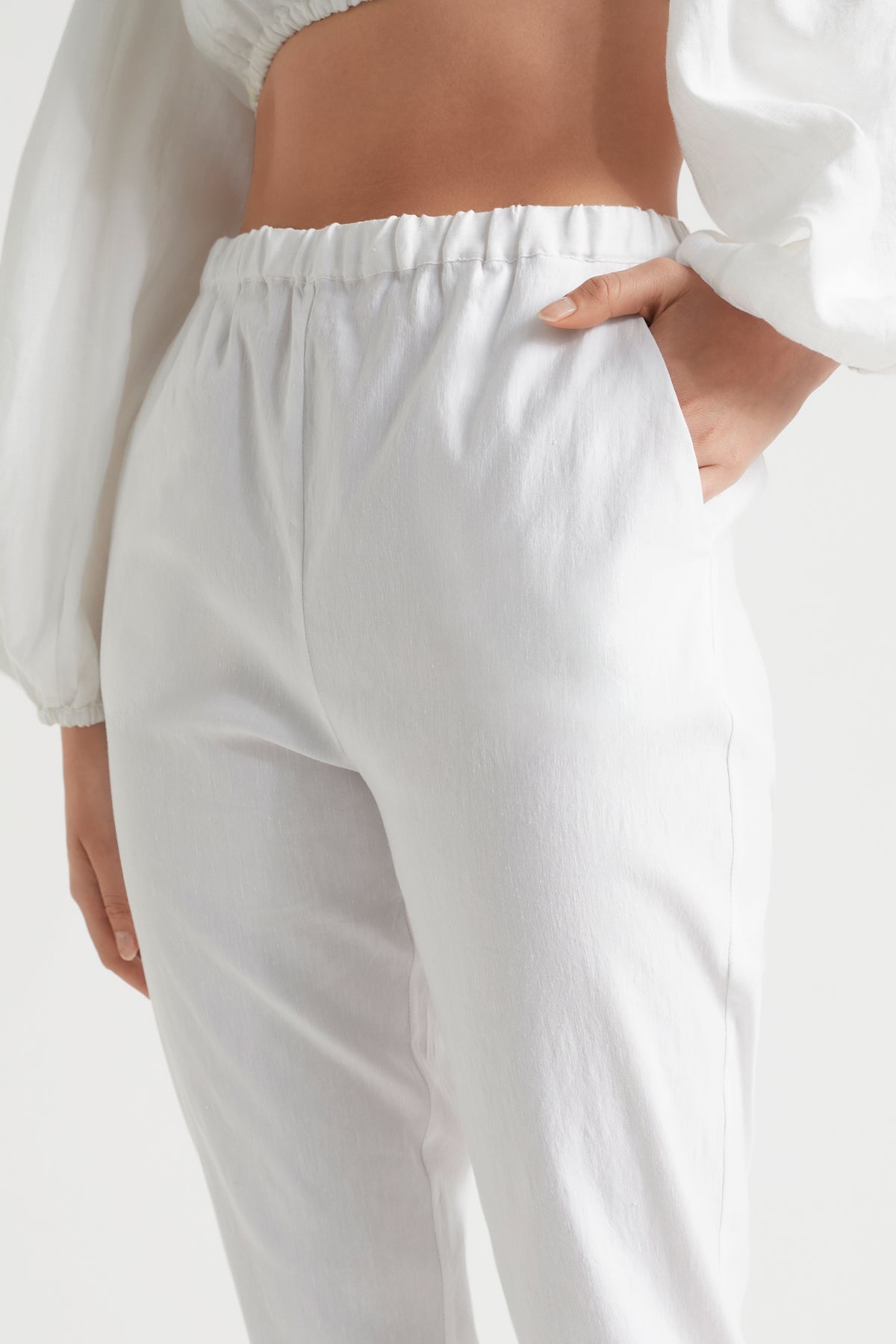 Slim Leg Pant