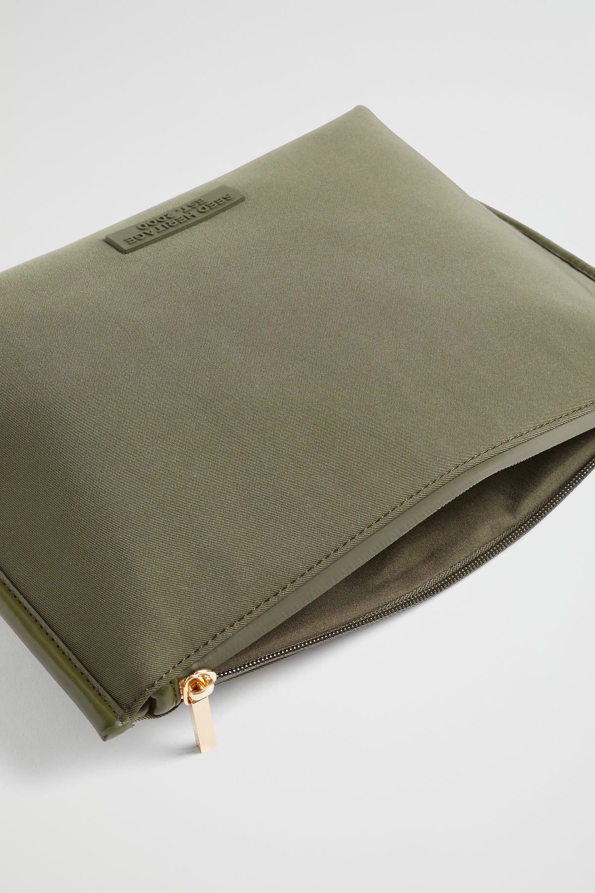 Heritage Logo Pouch