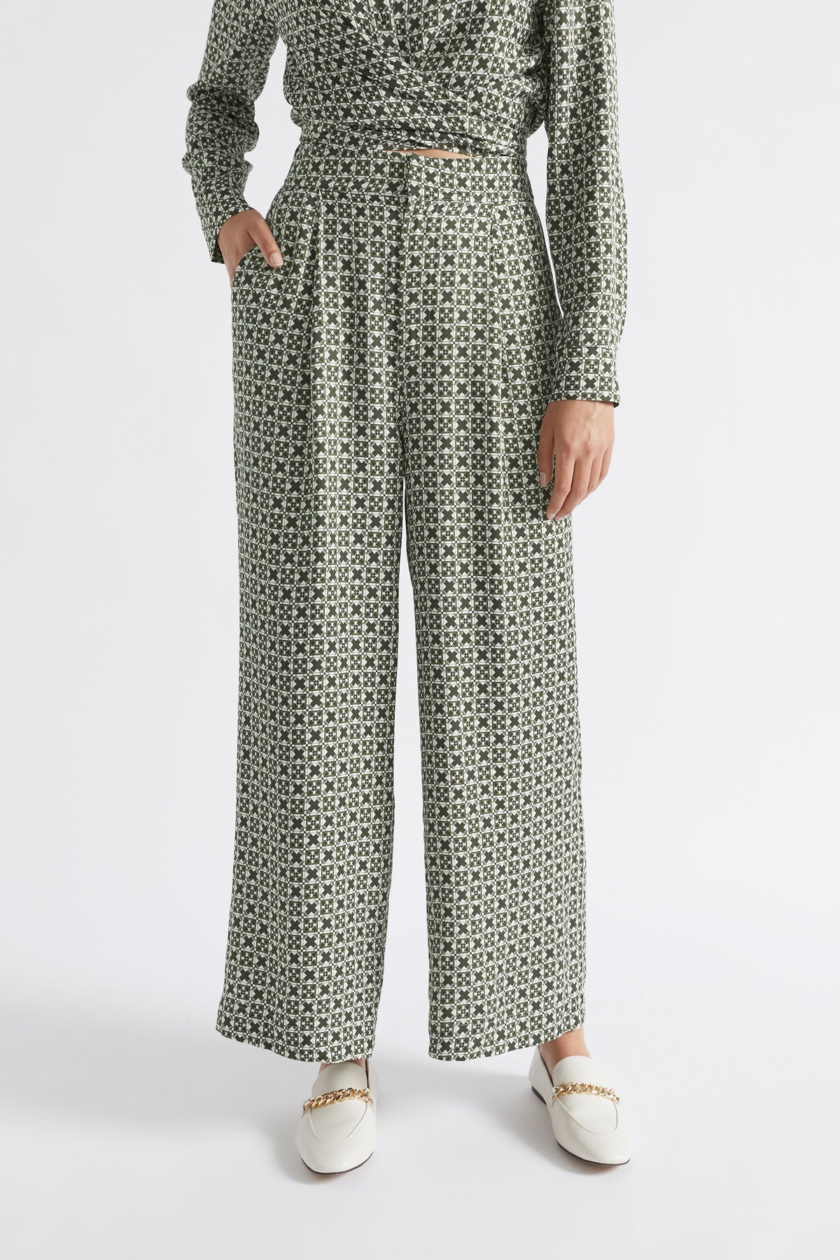 Mini Geo Wide Leg Pant