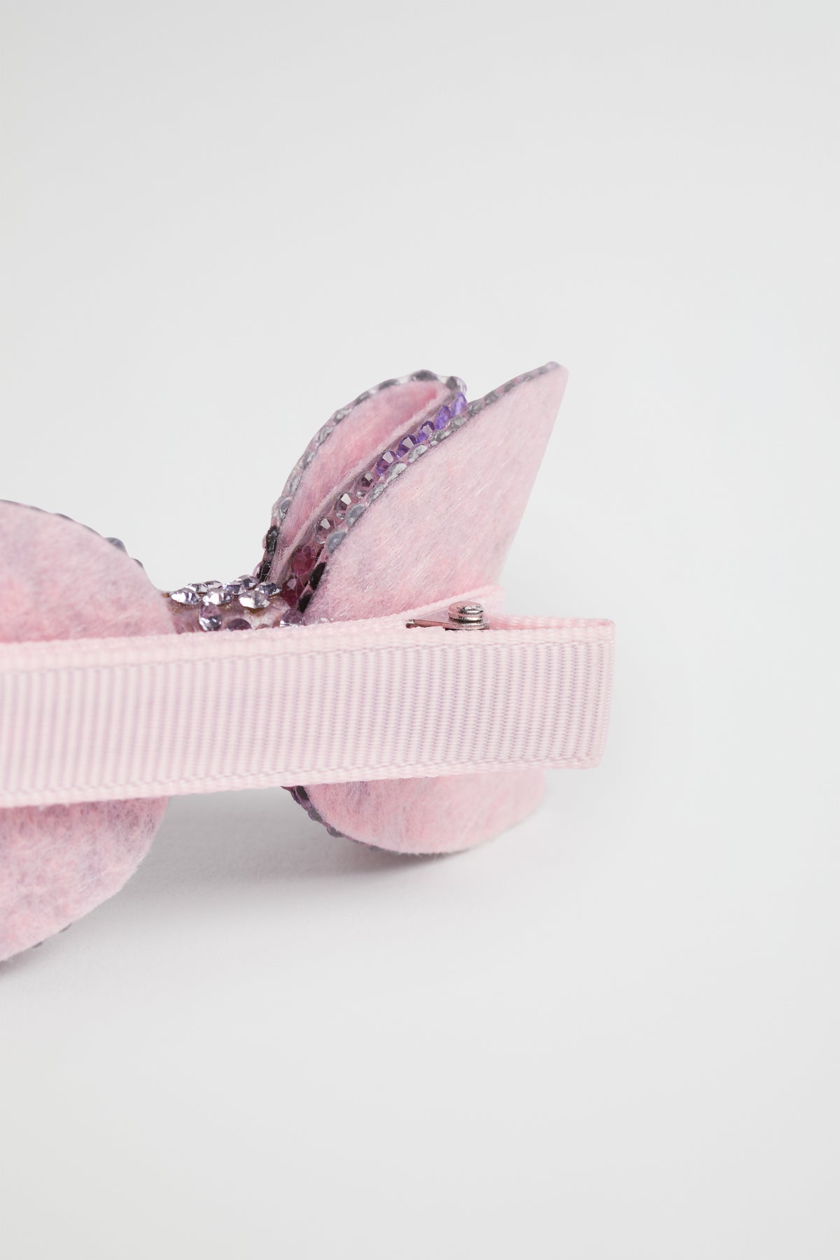 Jewel Bow Duck Clip
