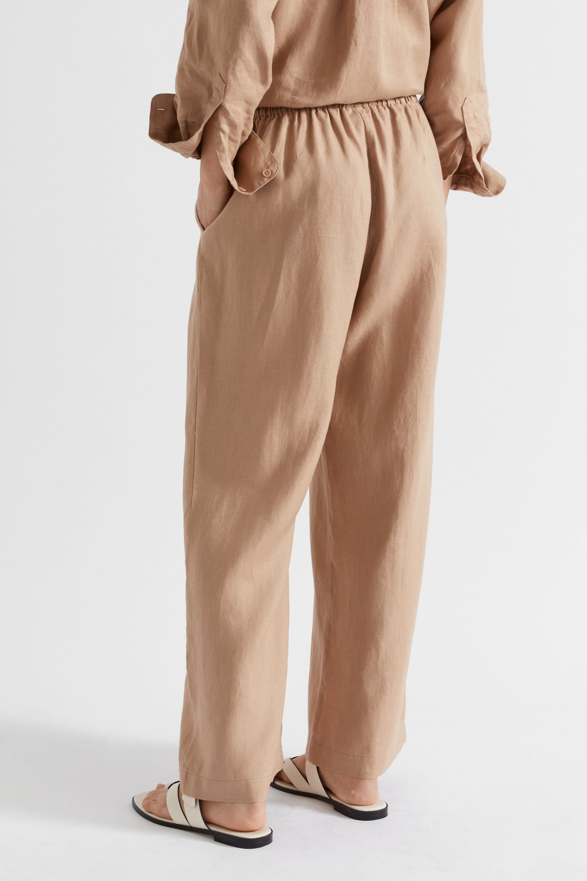 Core Linen Wide Leg Tie Pant