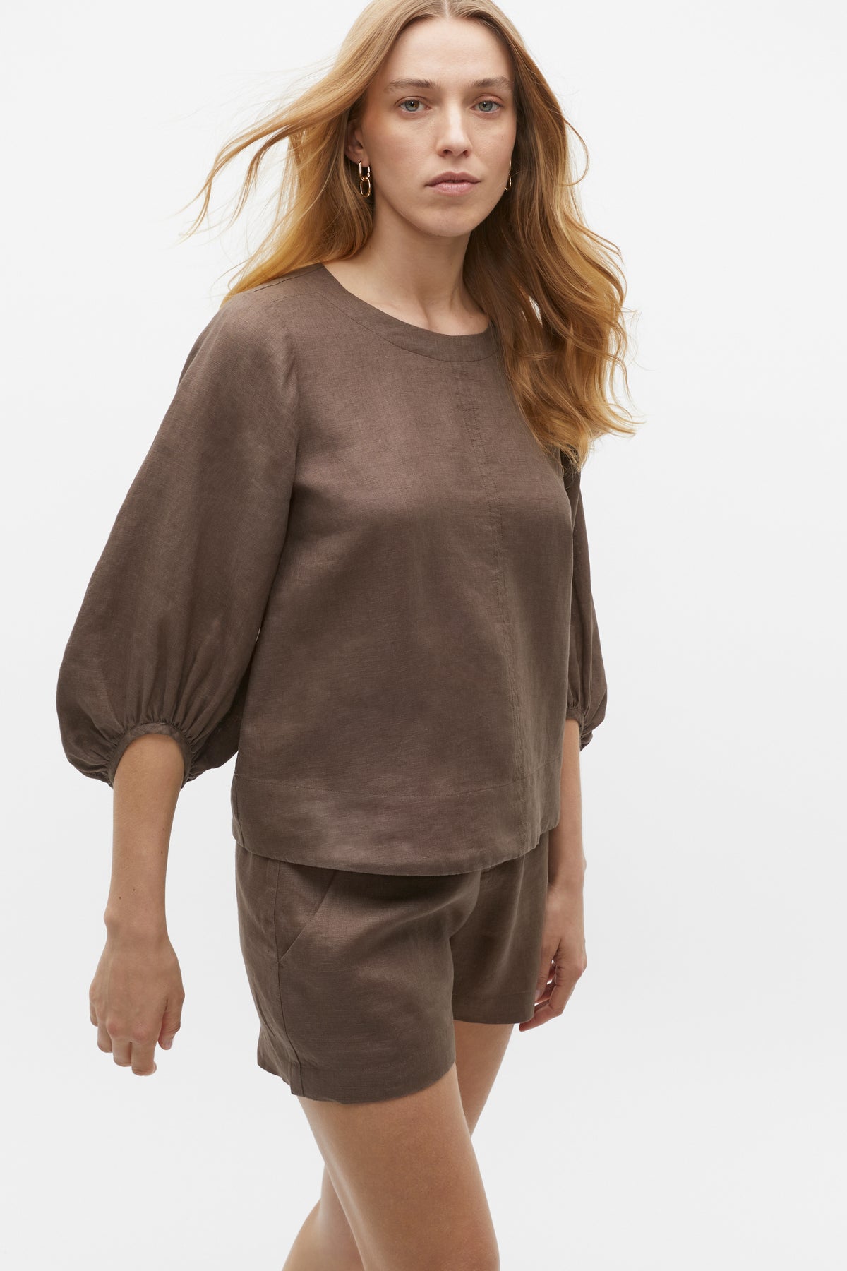 Core Linen Balloon Sleeve Top