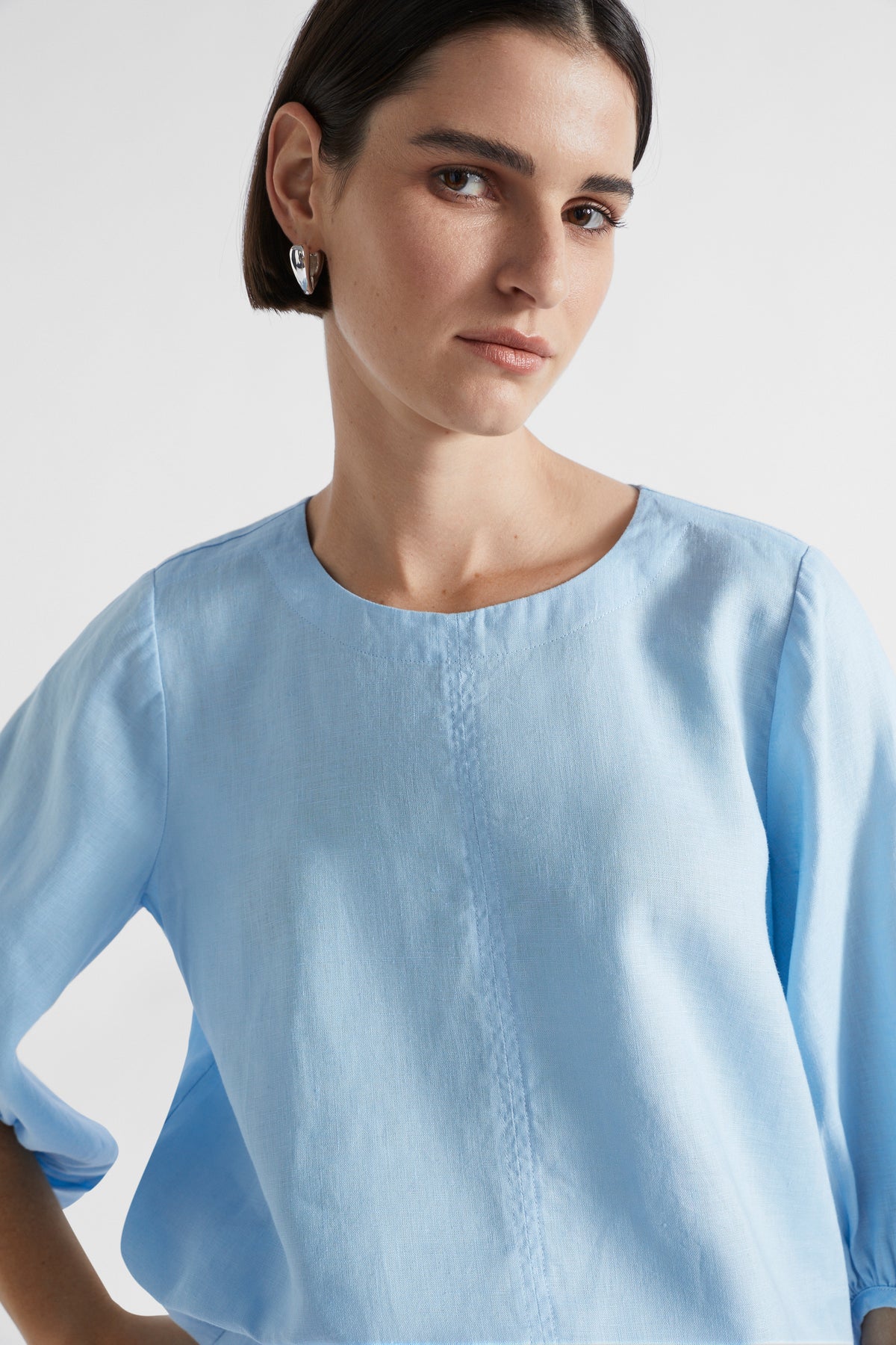 Core Linen Balloon Sleeve Top