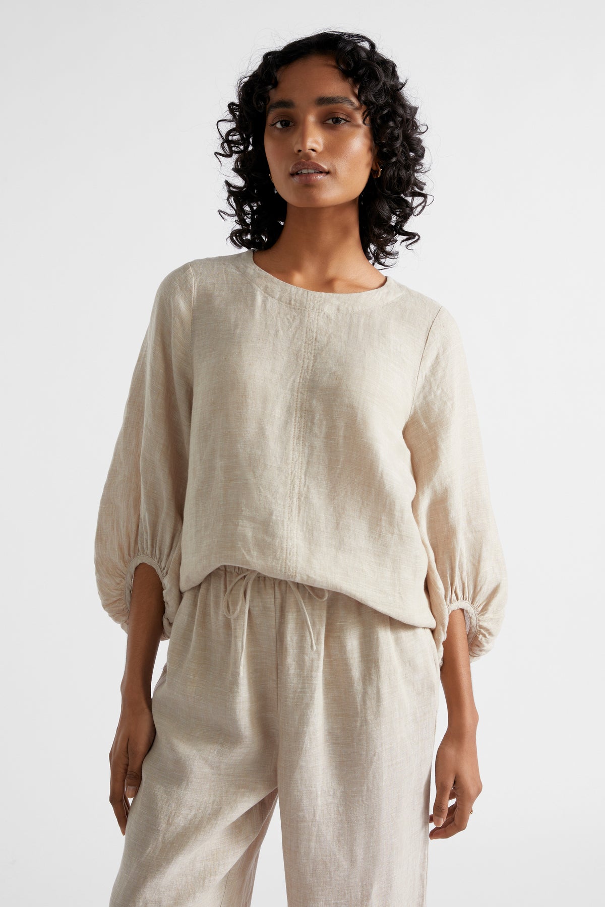 Core Linen Balloon Sleeve Top