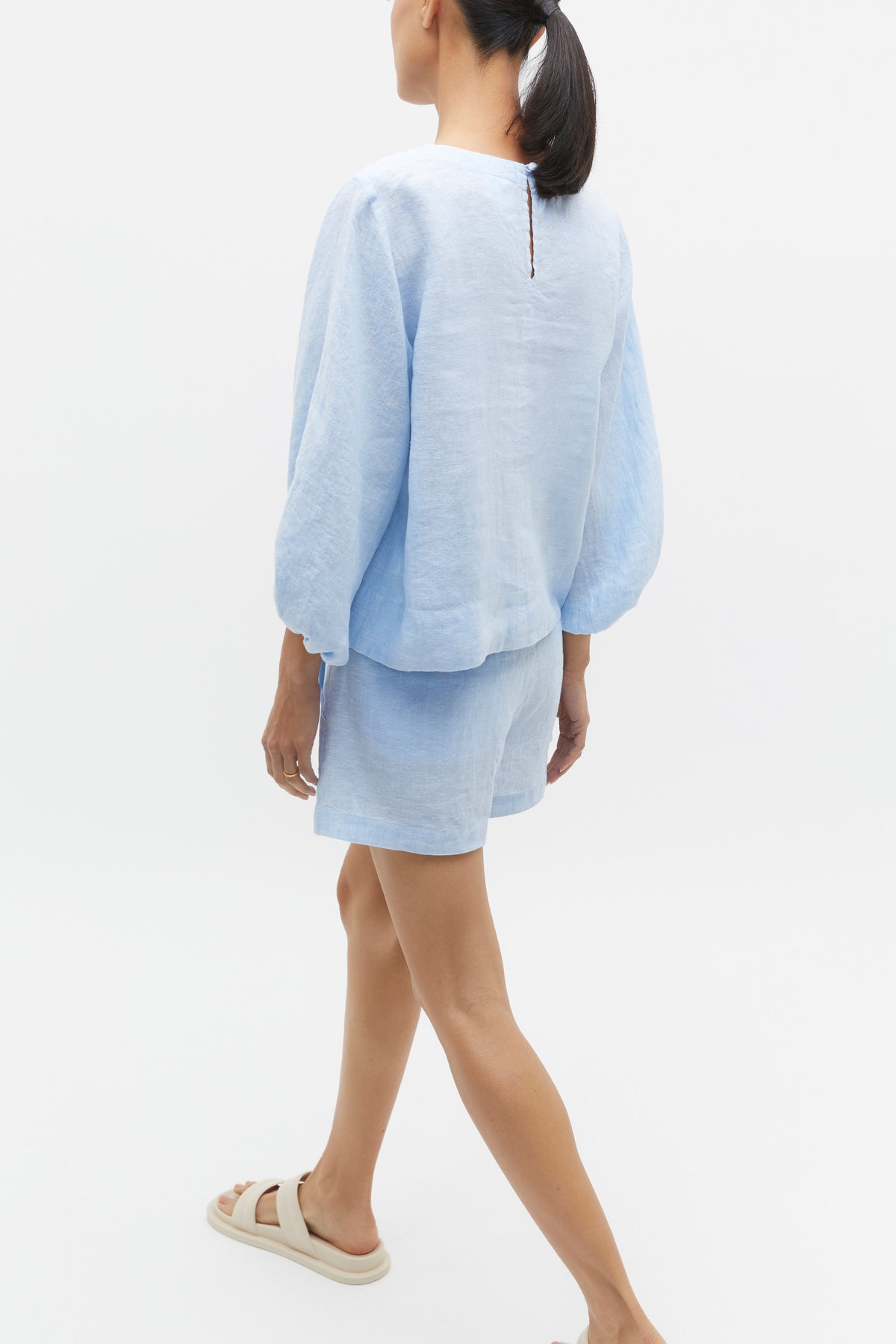 Core Linen Balloon Sleeve Top