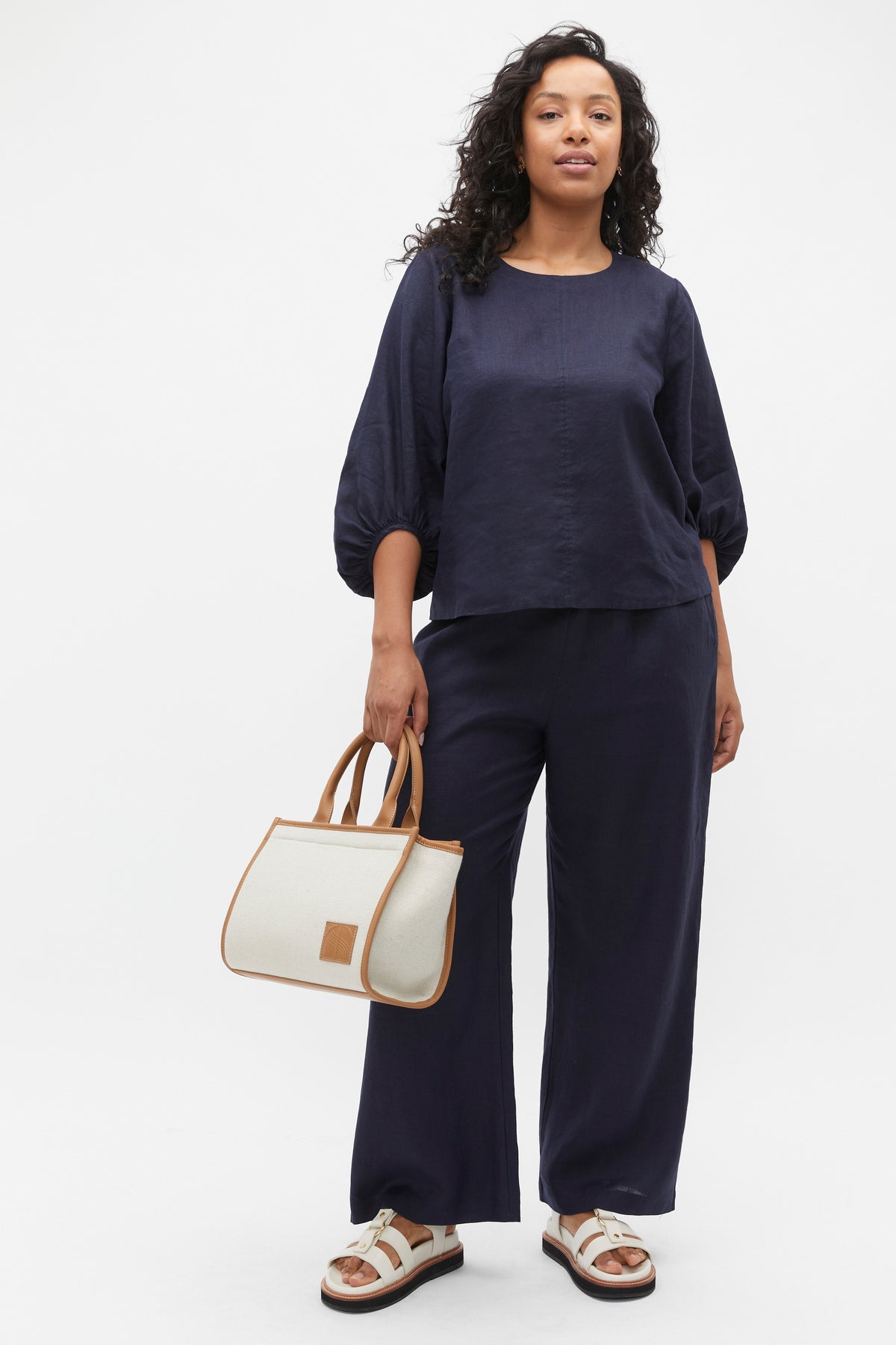 Core Linen Balloon Sleeve Top