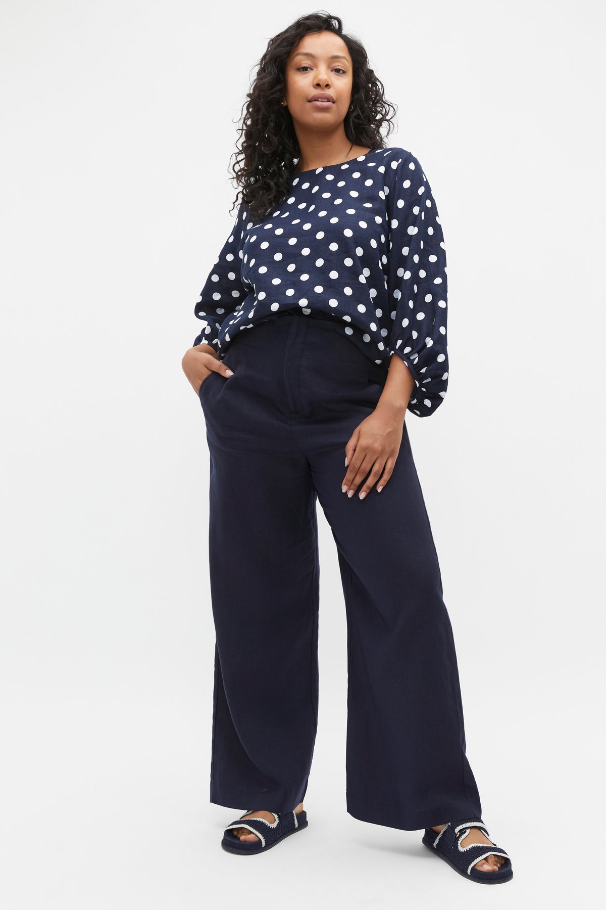 Core Linen Balloon Sleeve Top
