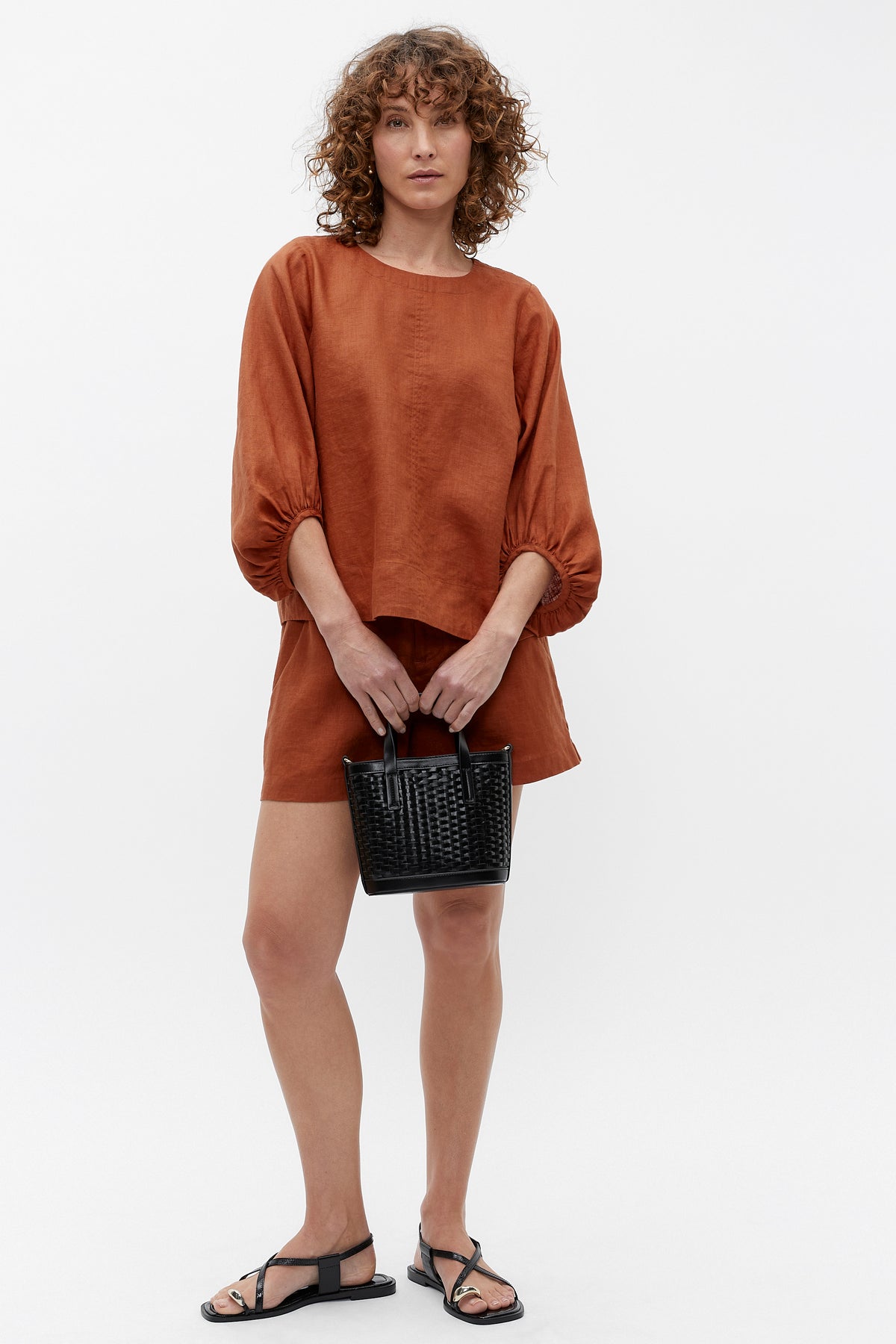 Core Linen Balloon Sleeve Top