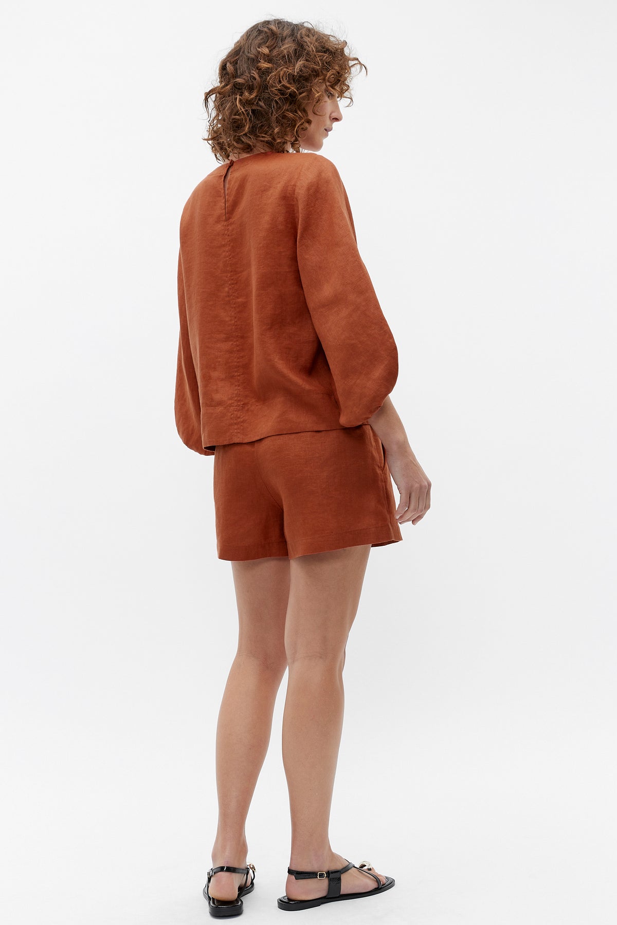 Core Linen Balloon Sleeve Top