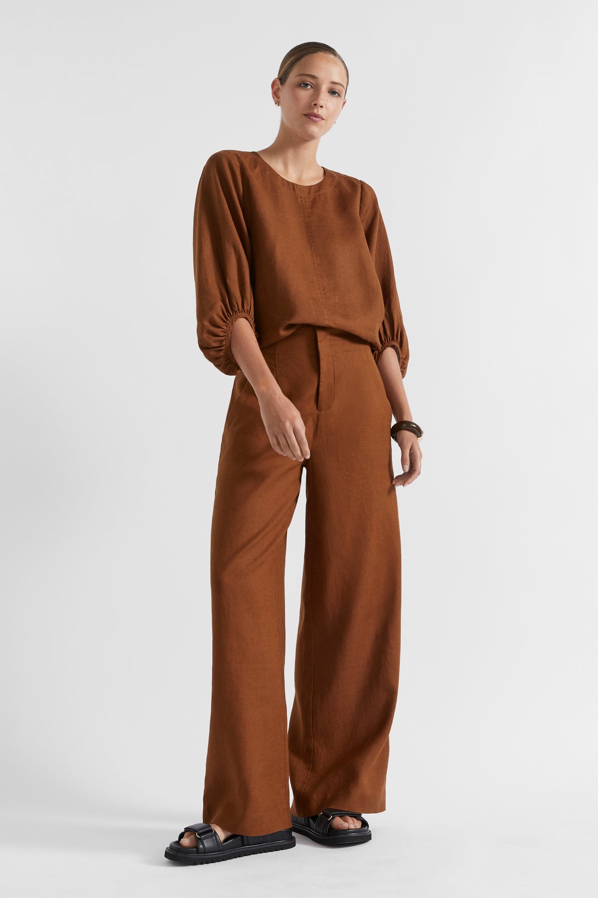 Core Linen Balloon Sleeve Top