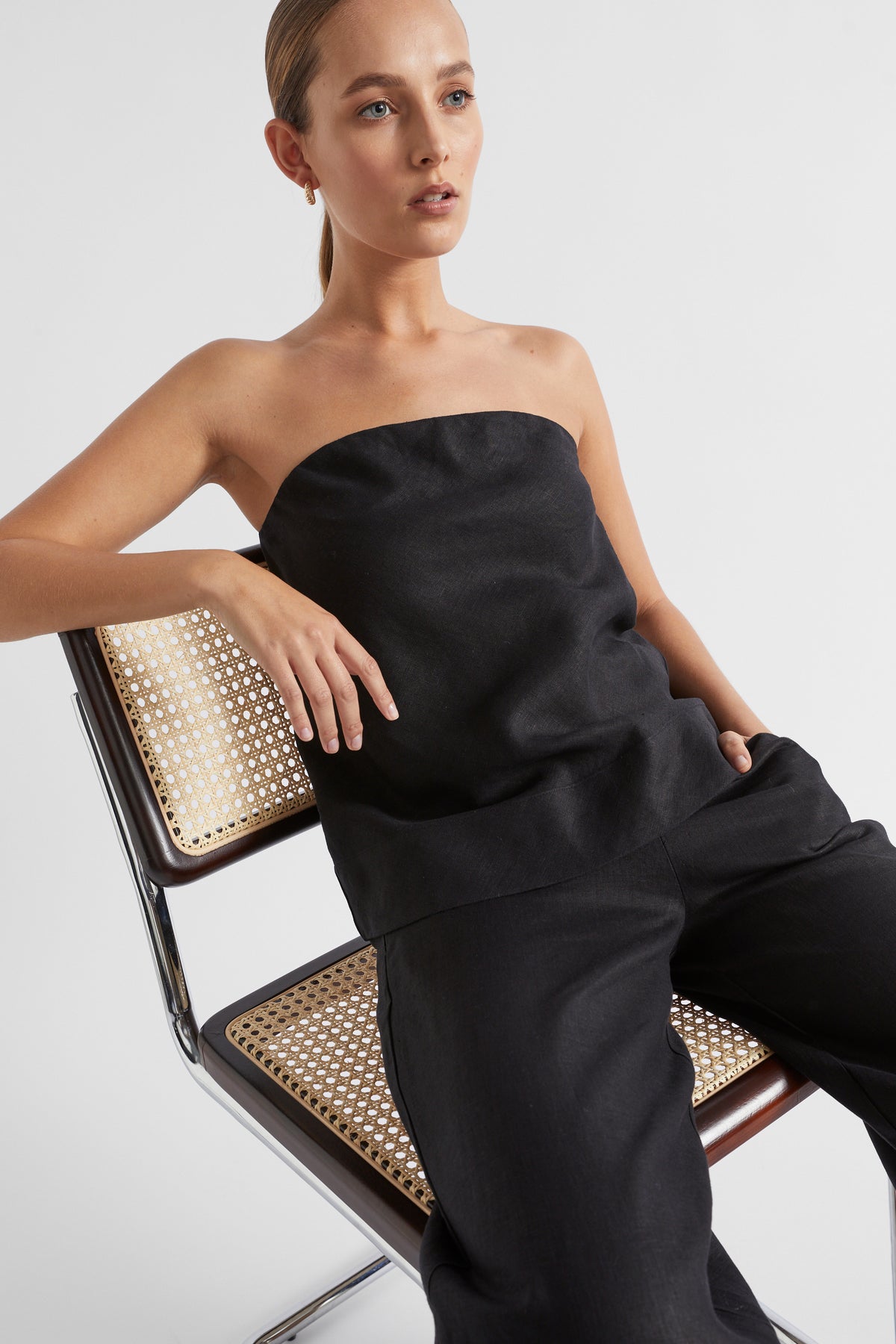 Core Linen Strapless Top
