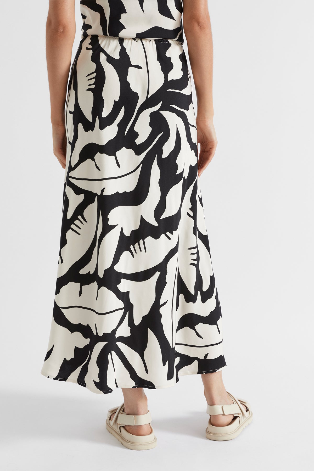 Mono Palm Skirt