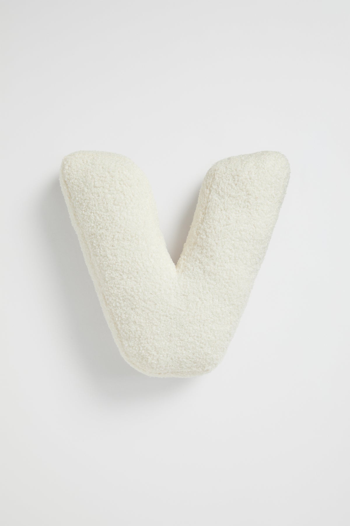 Teddy Initial Cushion Creme