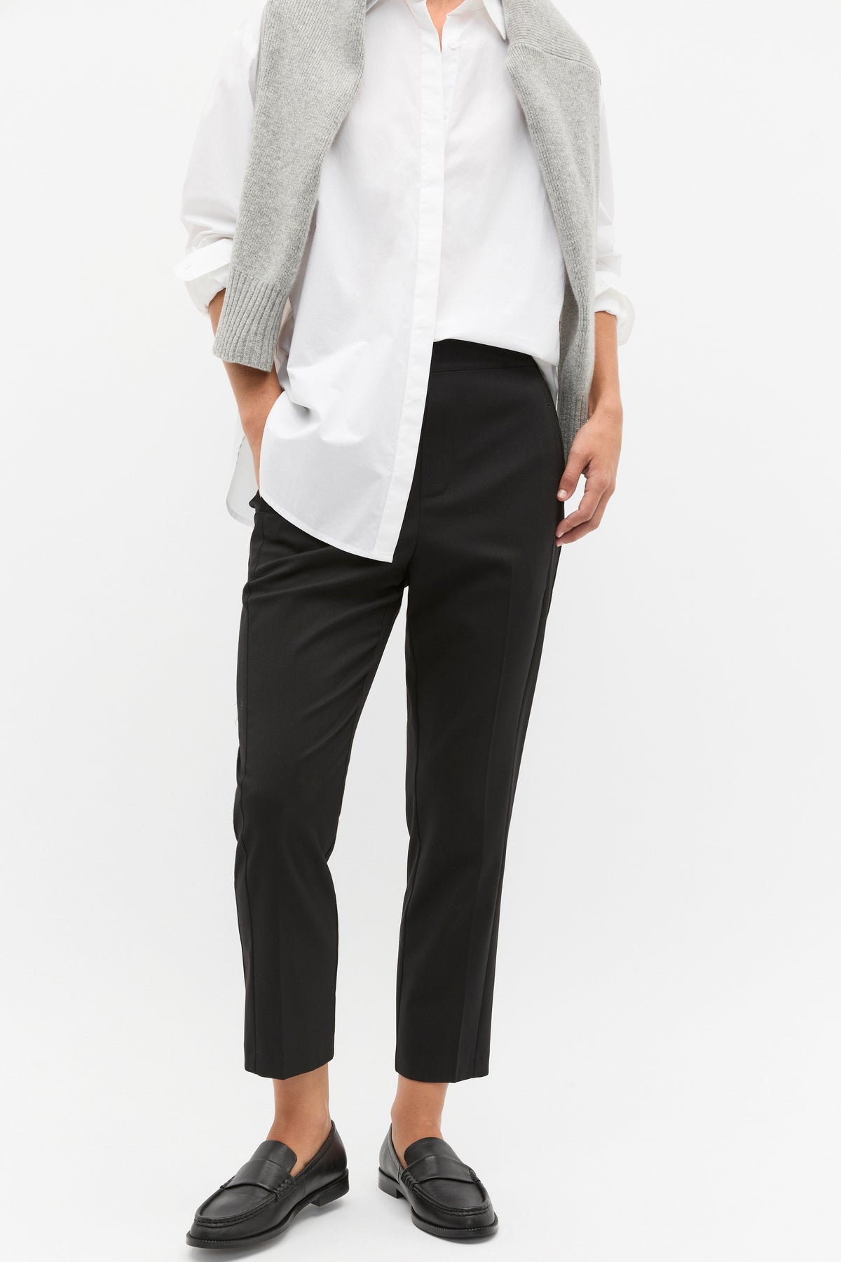 Slim Leg Elasticated Pant
