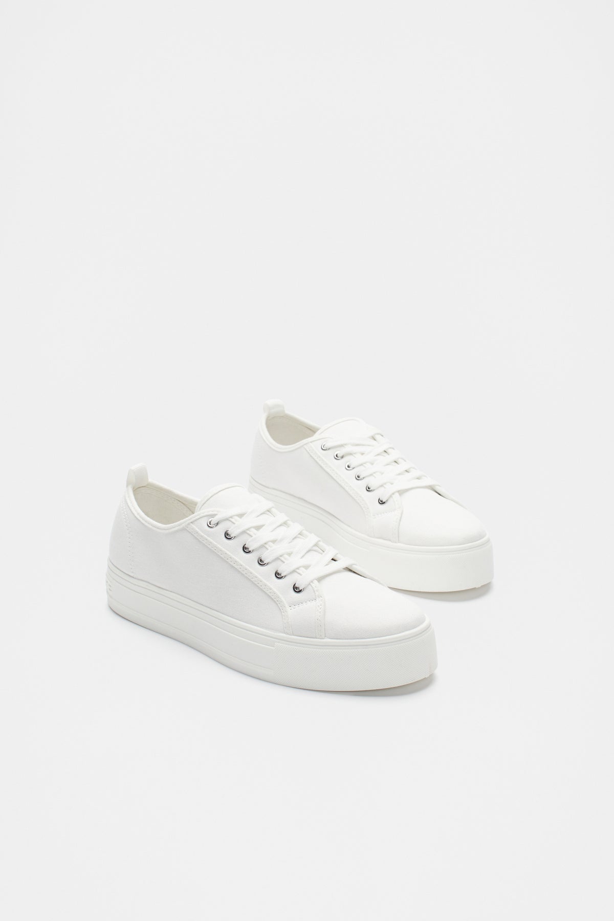 Selena Sneaker