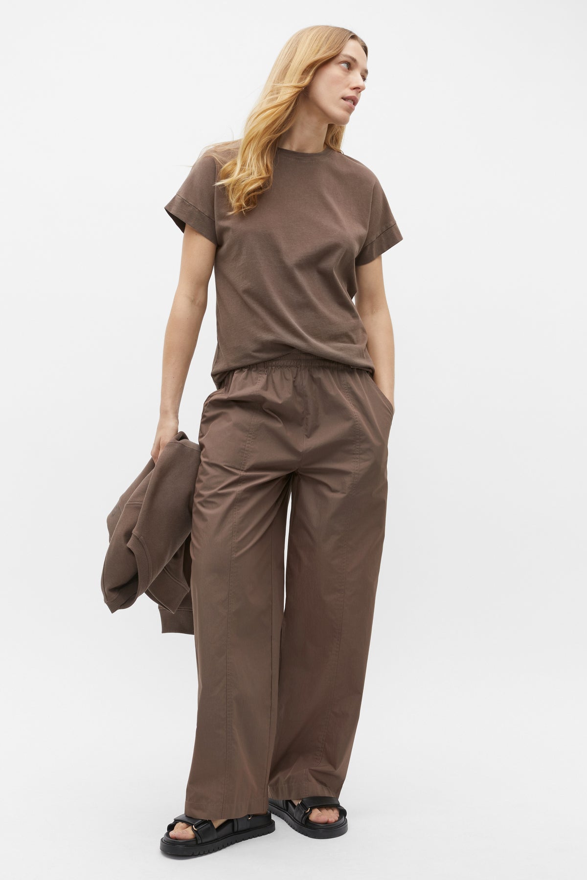 Core Longline Tee