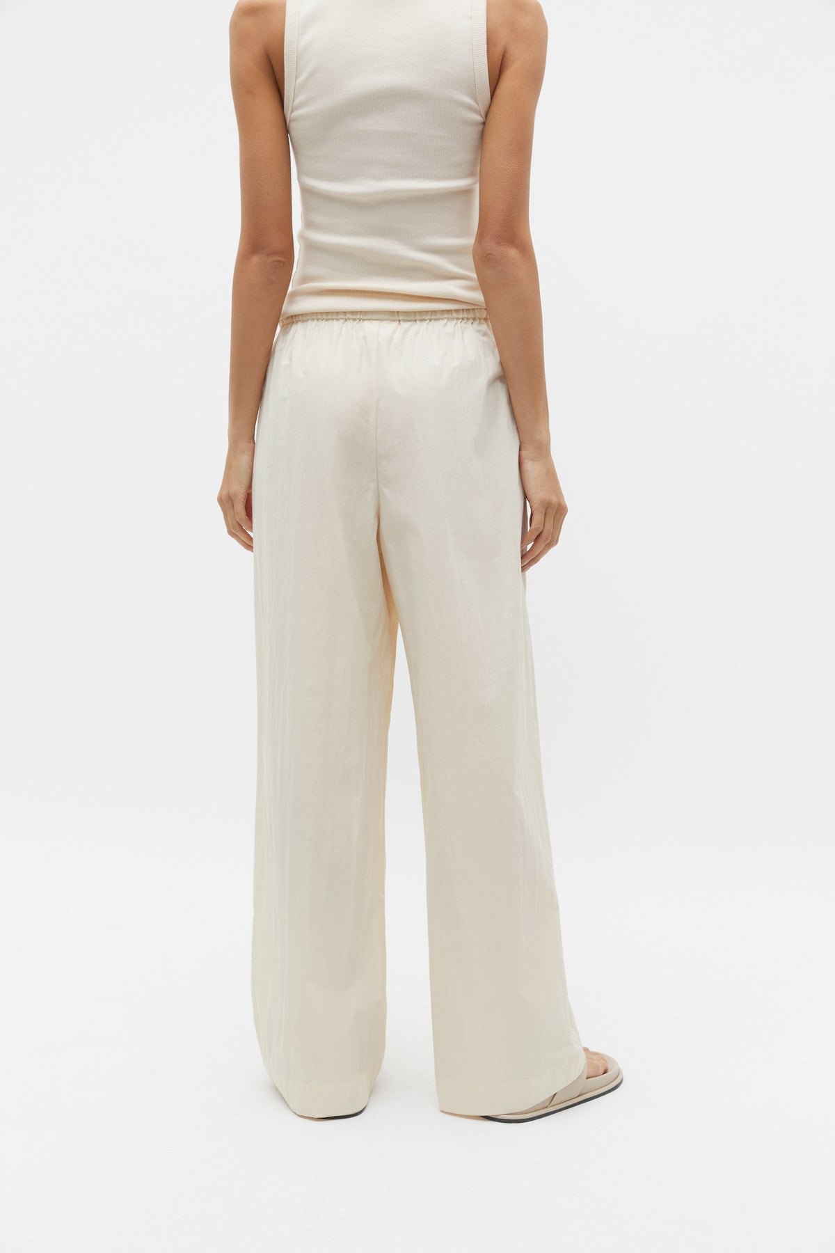 Wide Leg Drawstring Pant