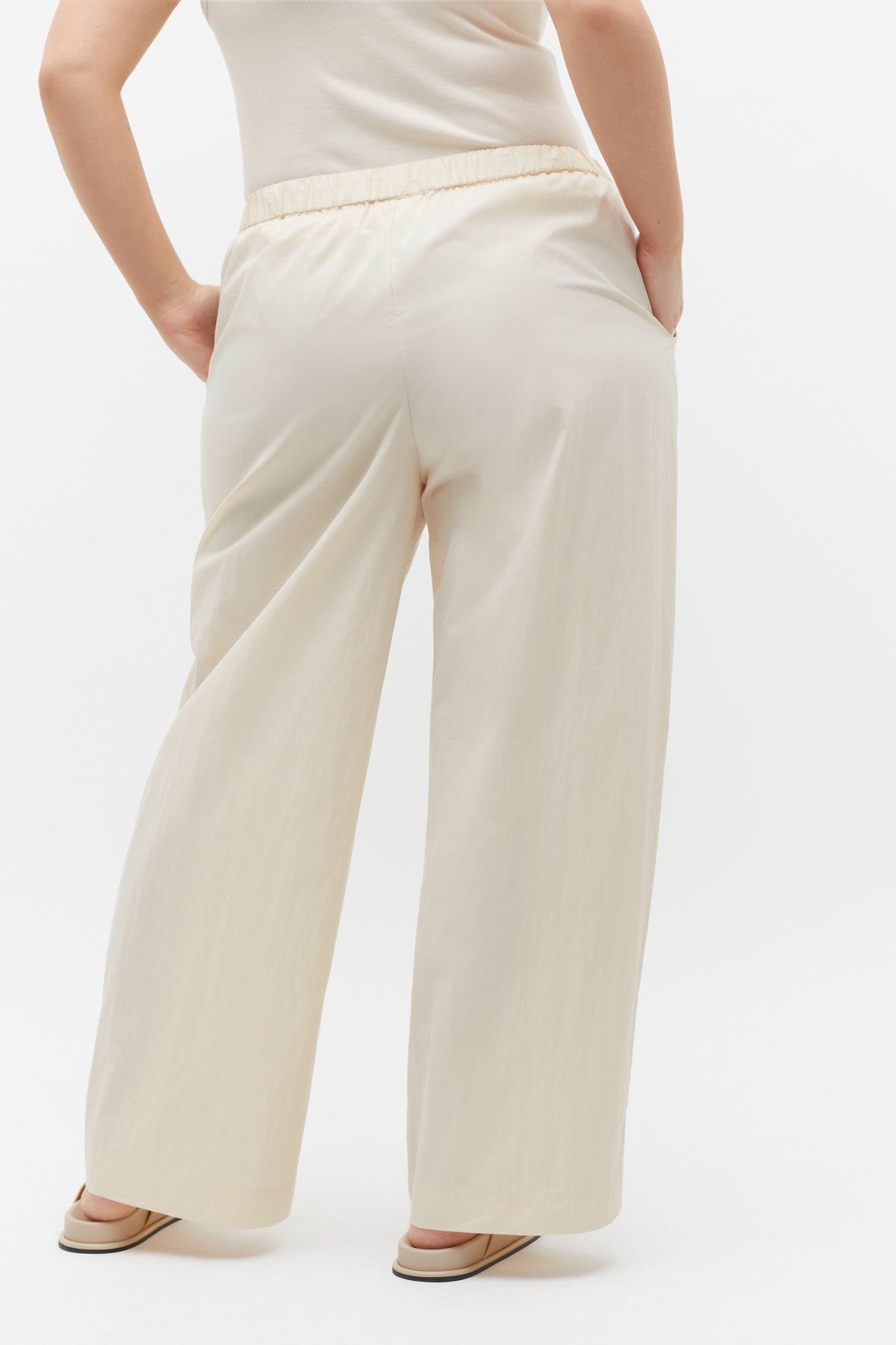 Wide Leg Drawstring Pant