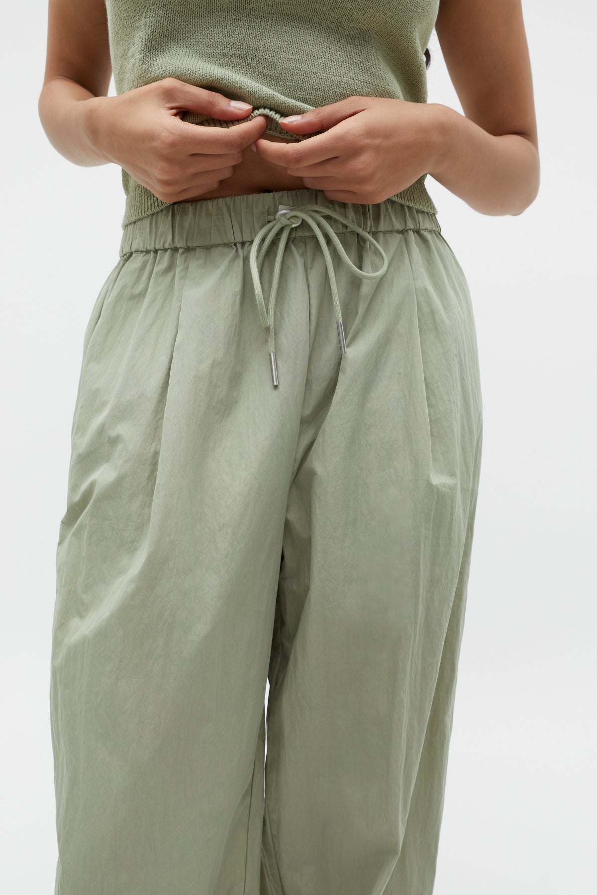 Wide Leg Drawstring Pant