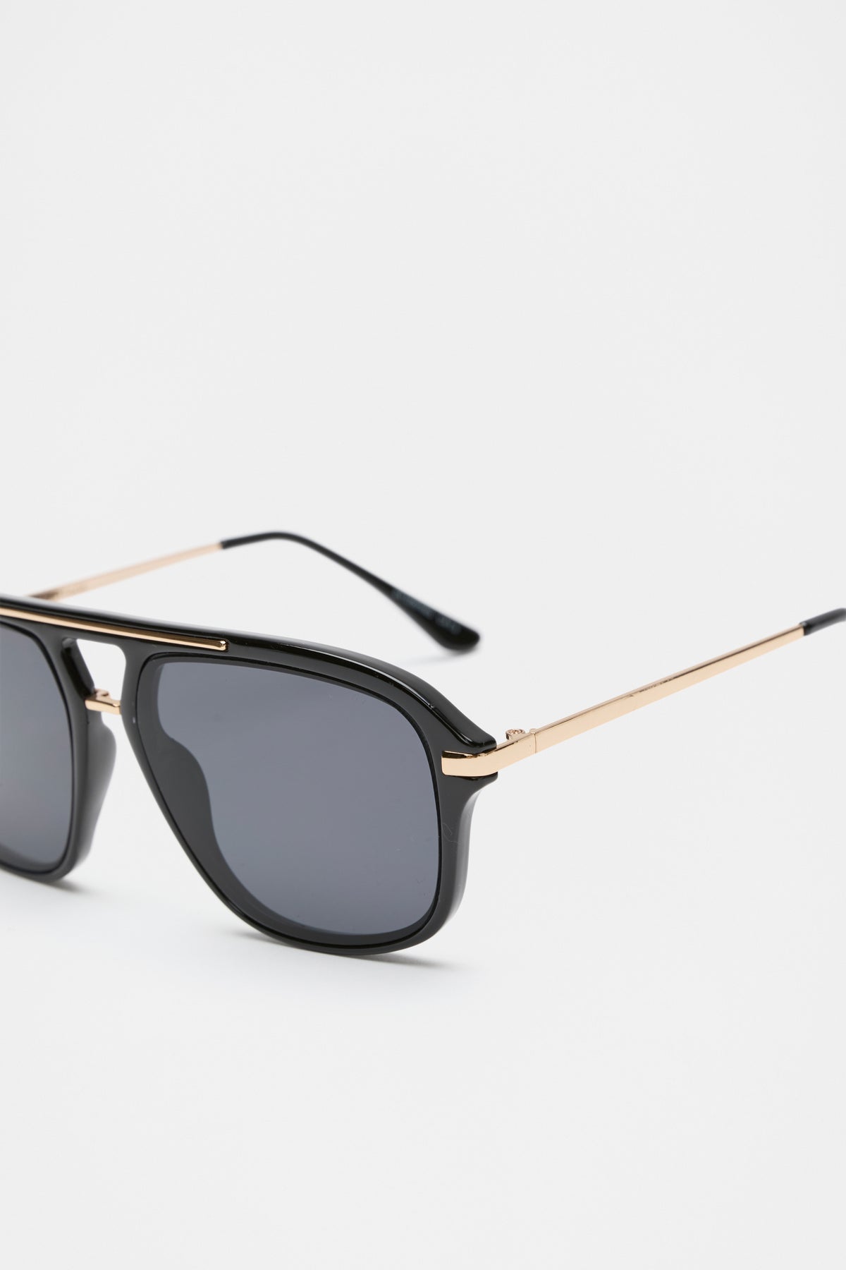 Amanda Aviator Sunglasses