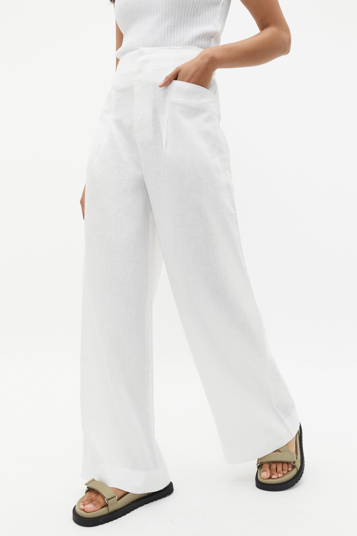 Linen High Rise Pleat Pant