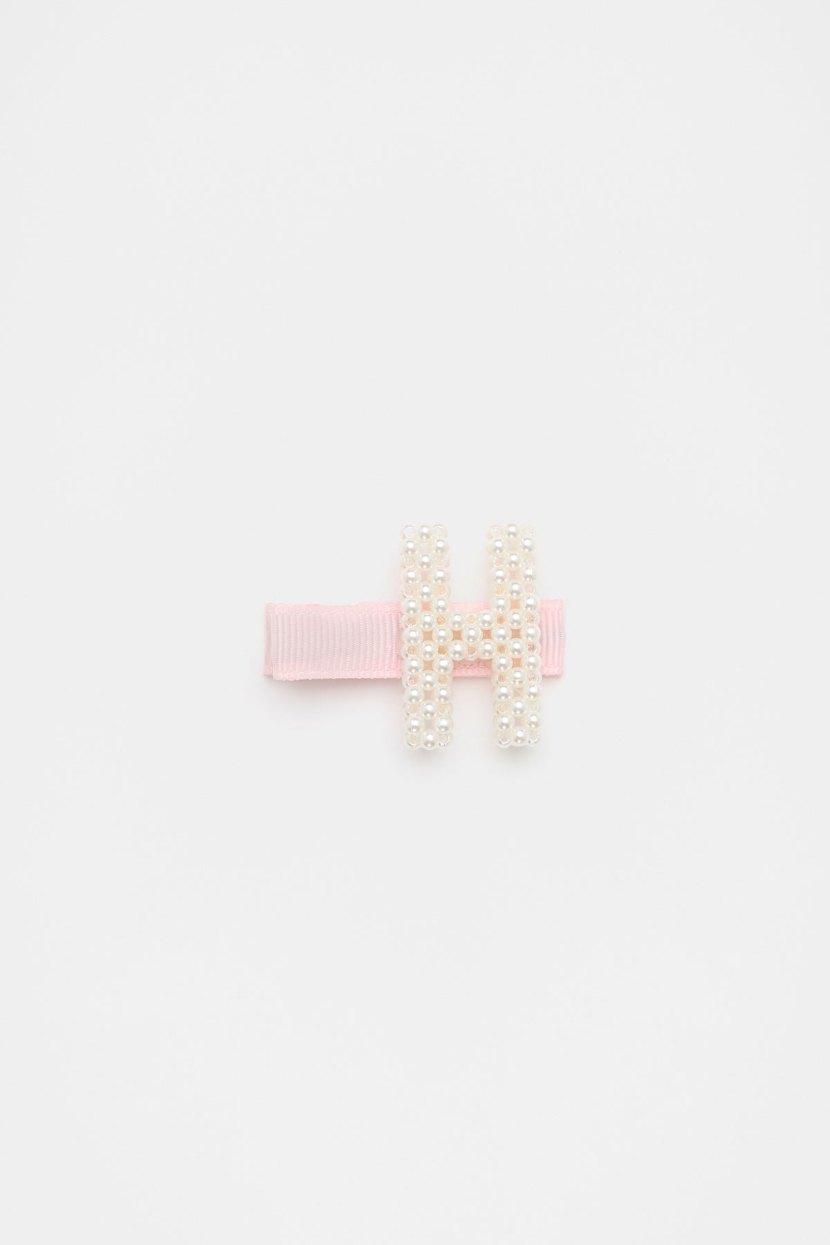Initial Pearl Duck Clip