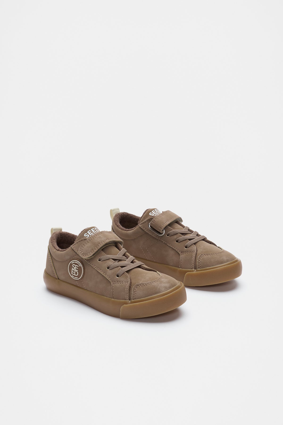 Low Top Sneakers