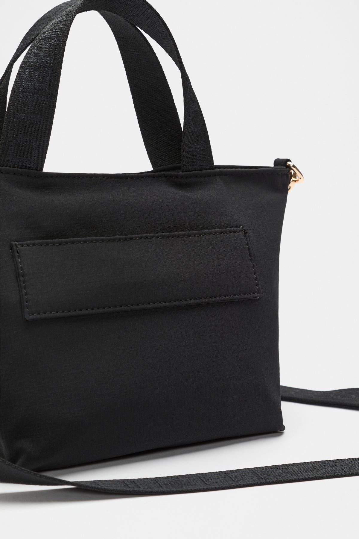 Seed Daily Crossbody Bag