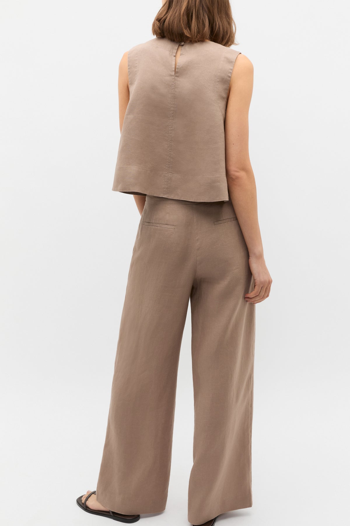 Core Linen Shell Top