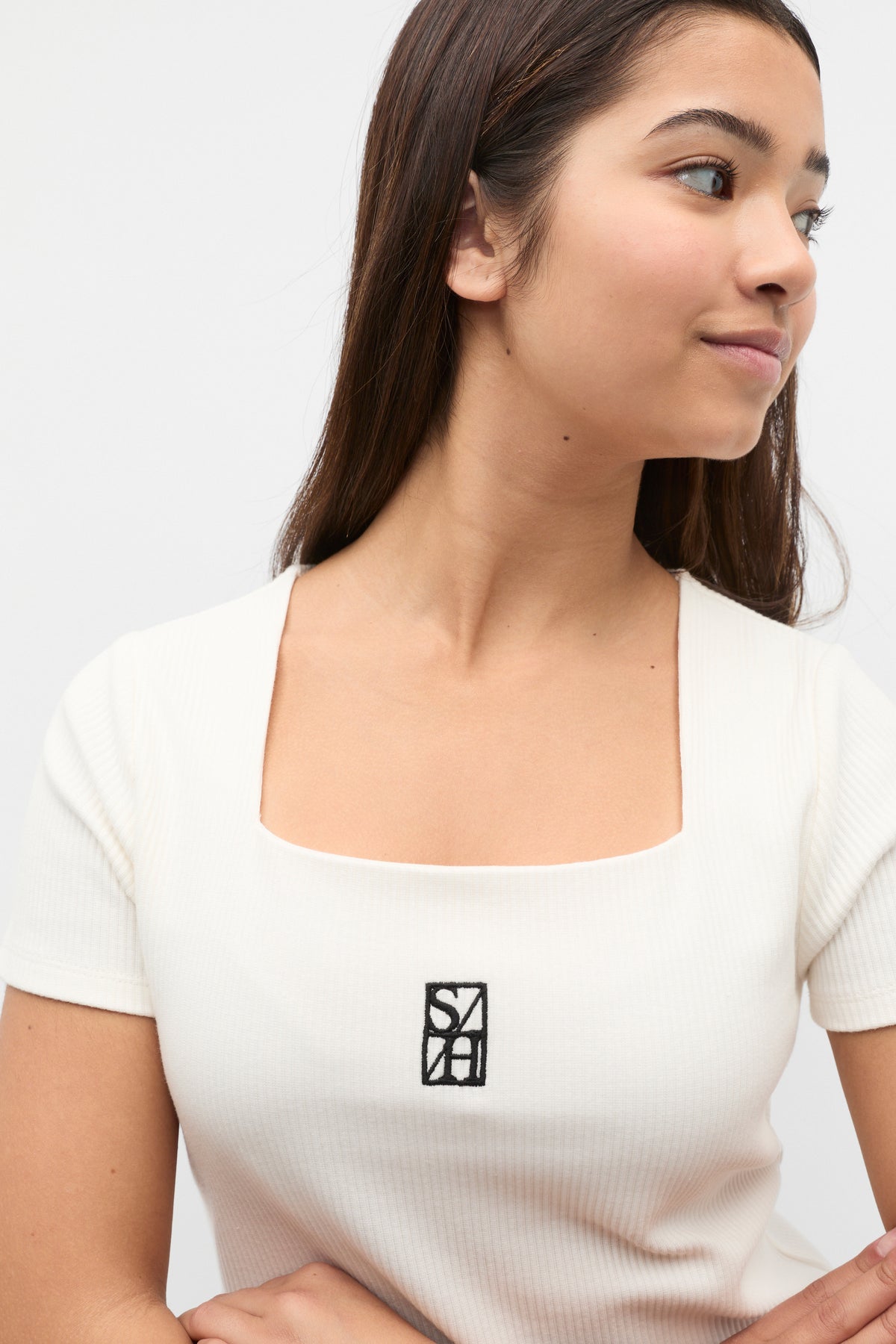 Square Neck Logo Rib Tee