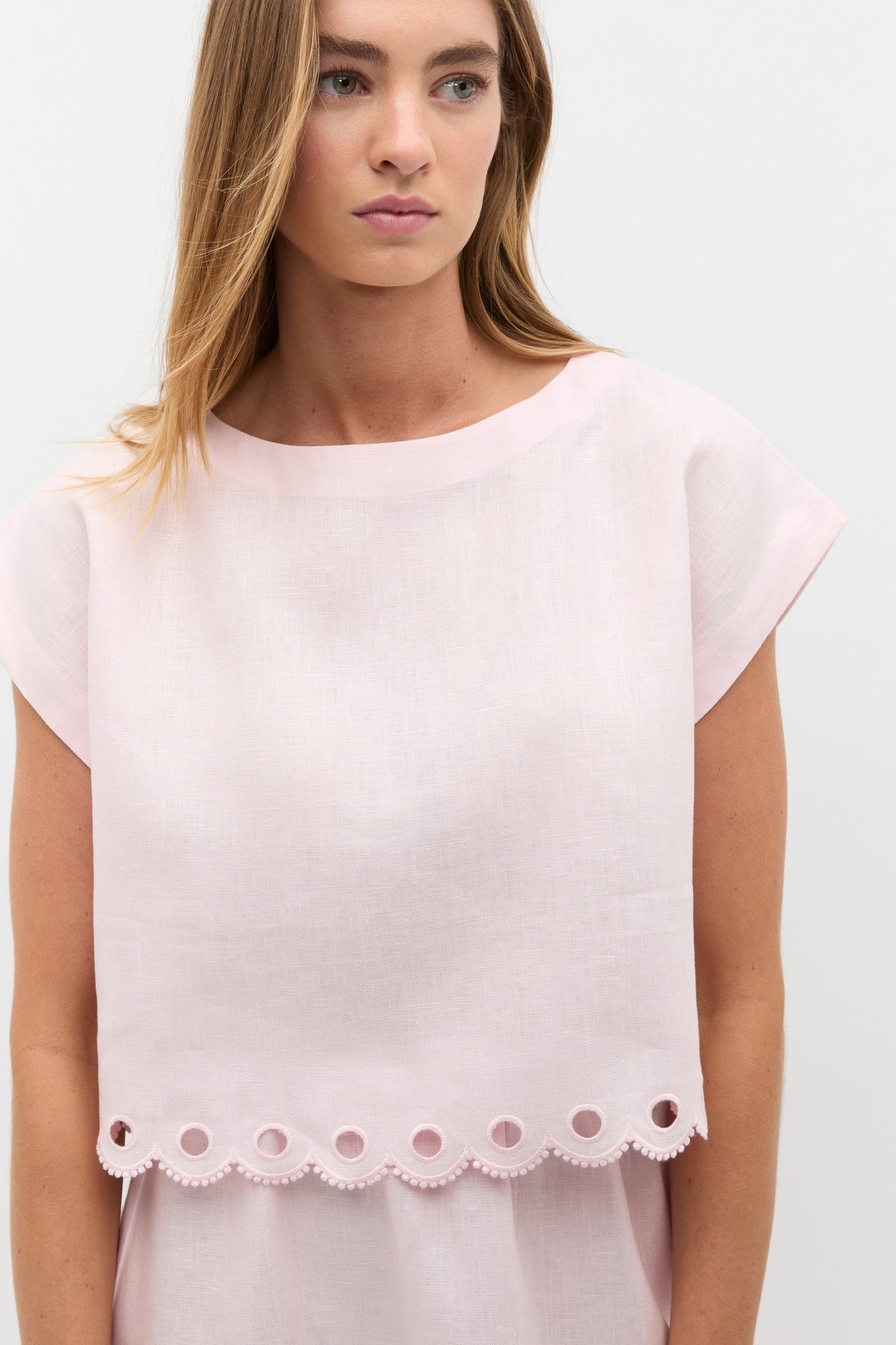 Linen Embroidered Tee