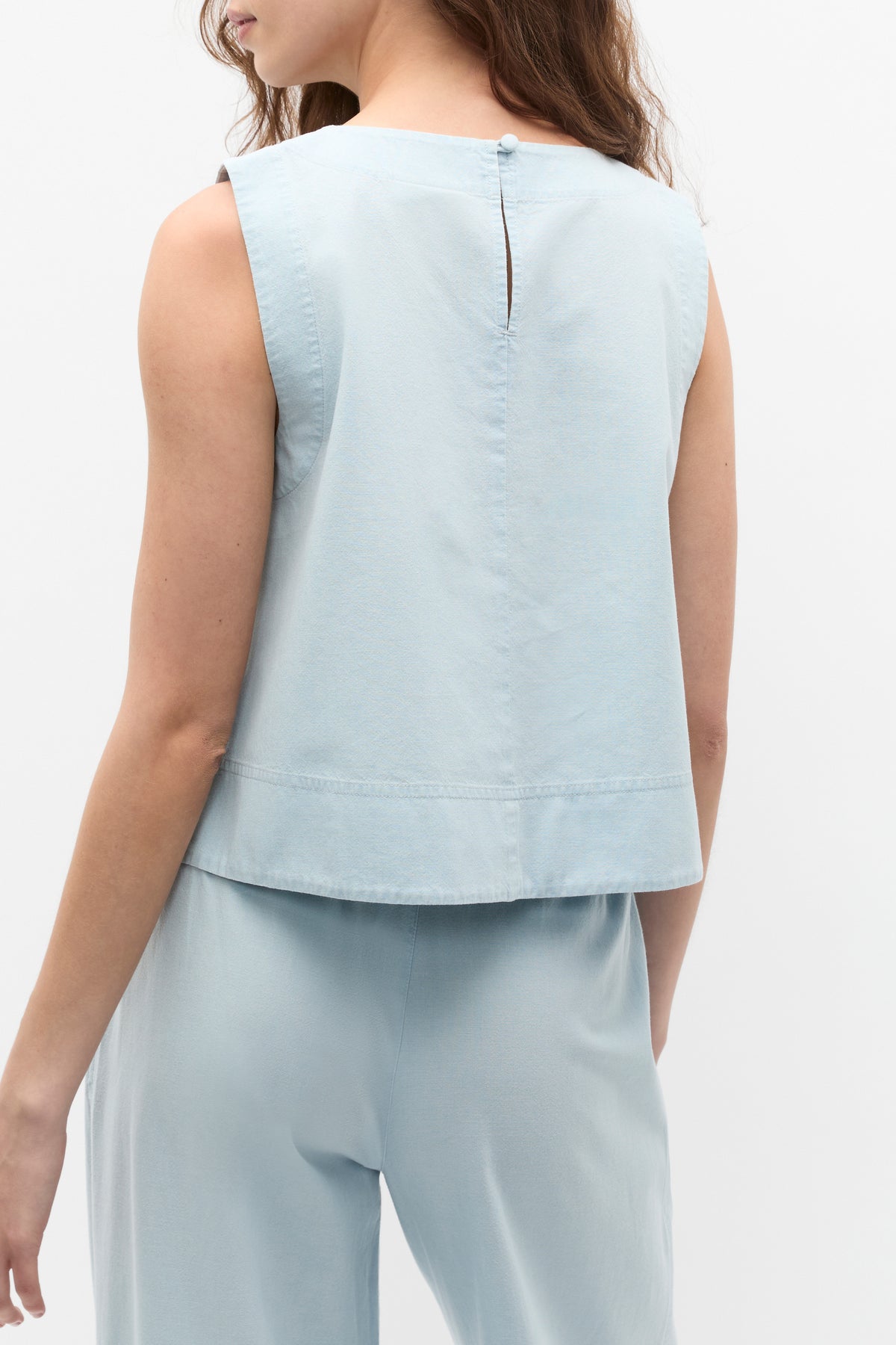 Chambray Boat Neck Shell Top