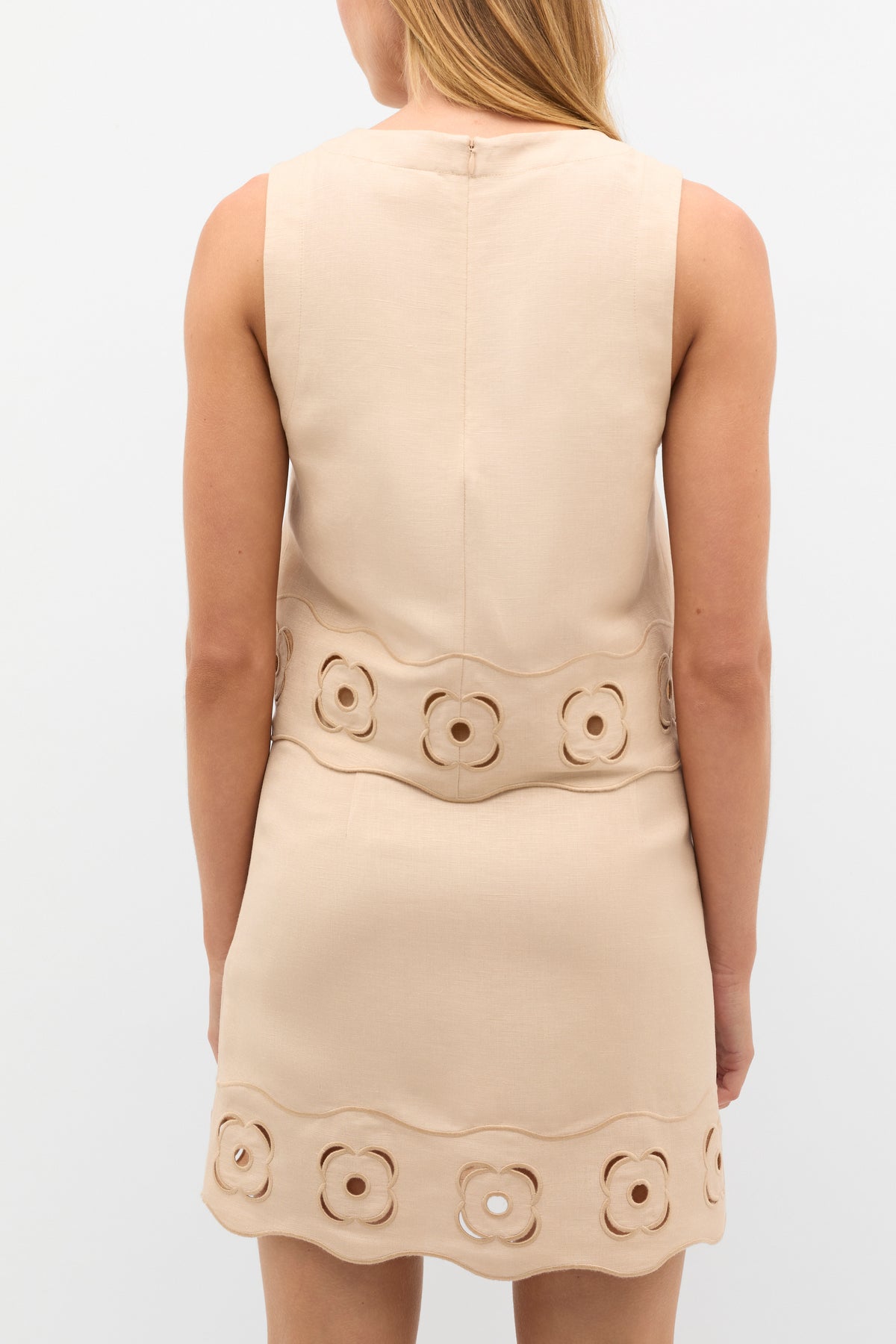 Retro Embroidered Hem Tank