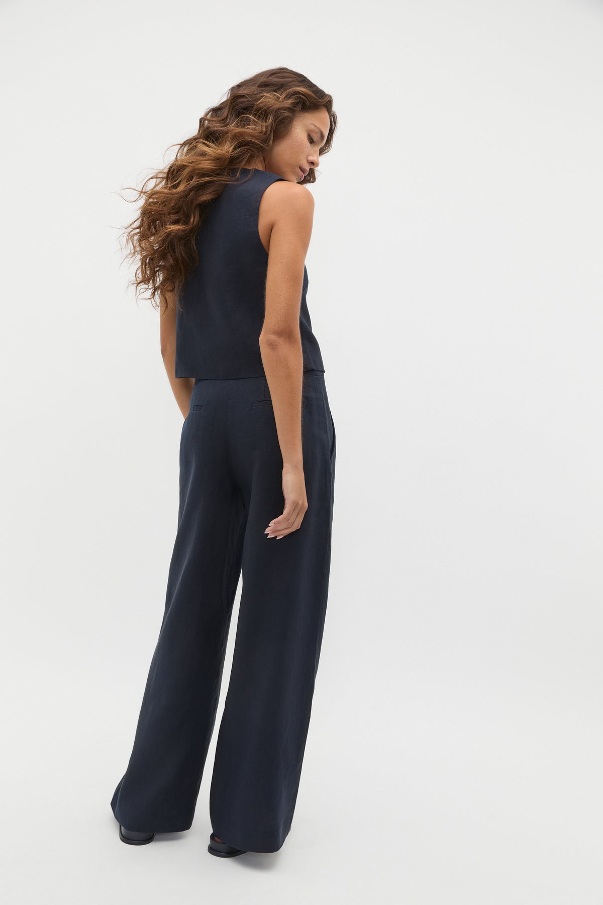 Linen V Neck Button Shell