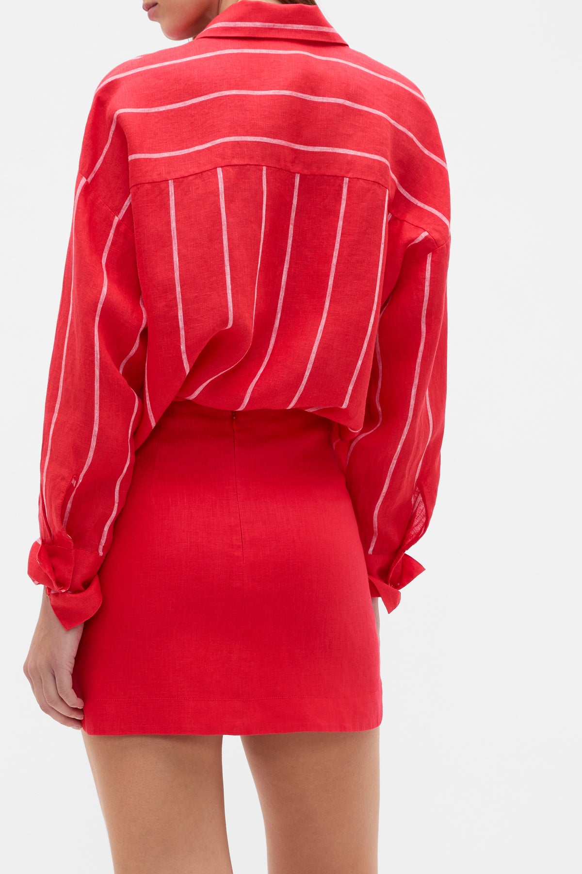 Core Linen Curve Hem Mini Skirt