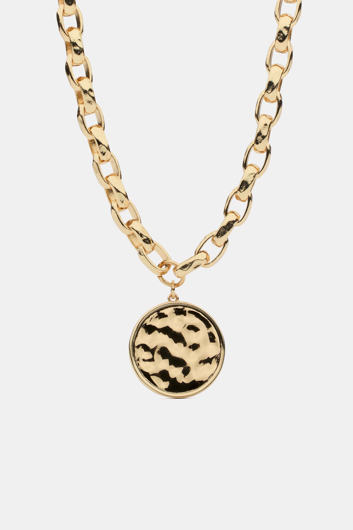 Luxe Round Pendant Necklace