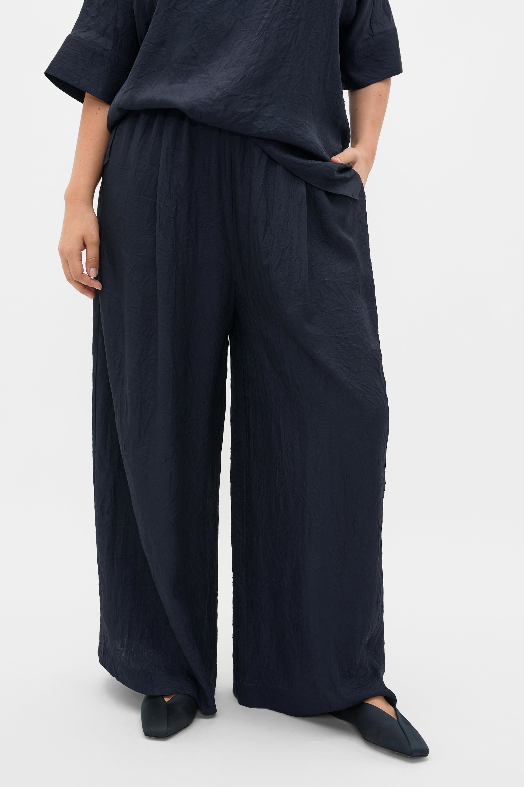 Textured Satin Gathered Pant | Twilight Blue | Seed Heritage