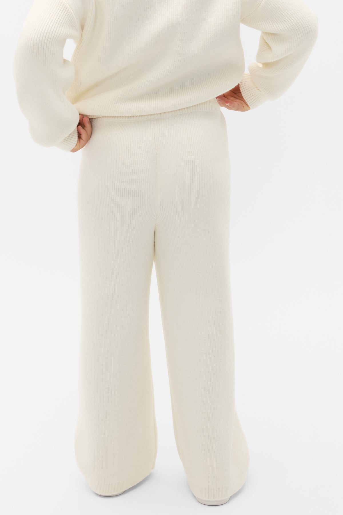 Straight Knit Pant