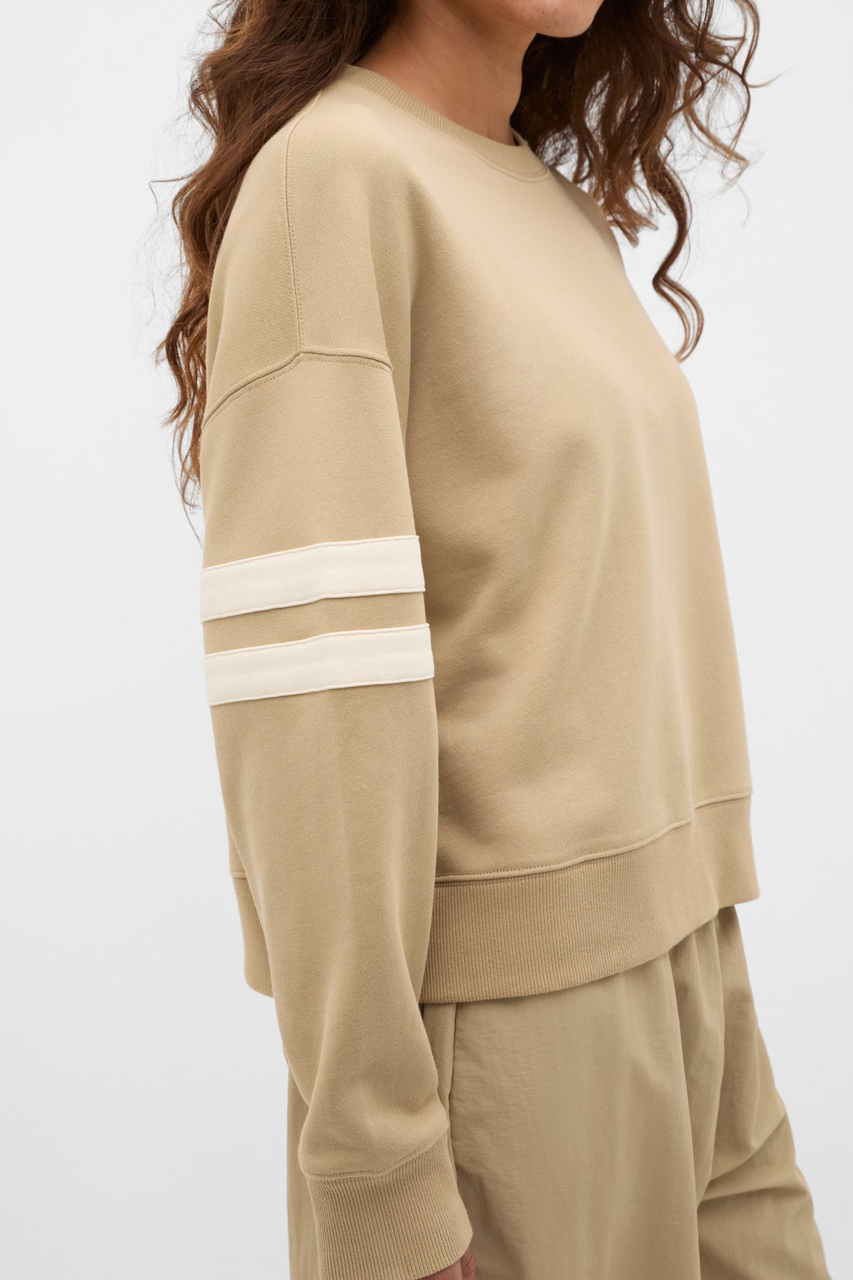 Contrast Detail Crew Neck Sweat