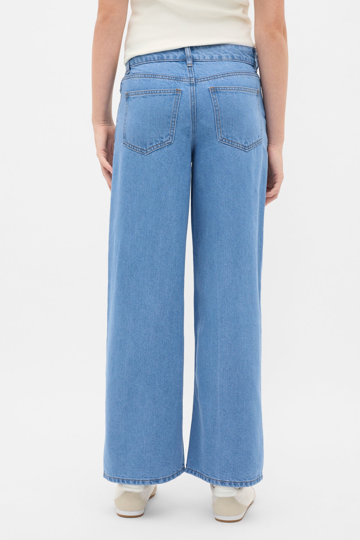 Core Straight Jean