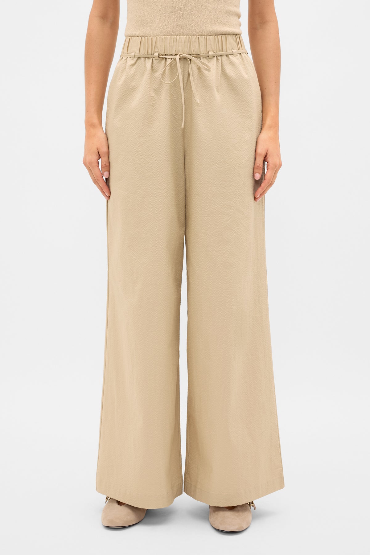 Textured Wide Leg Pant