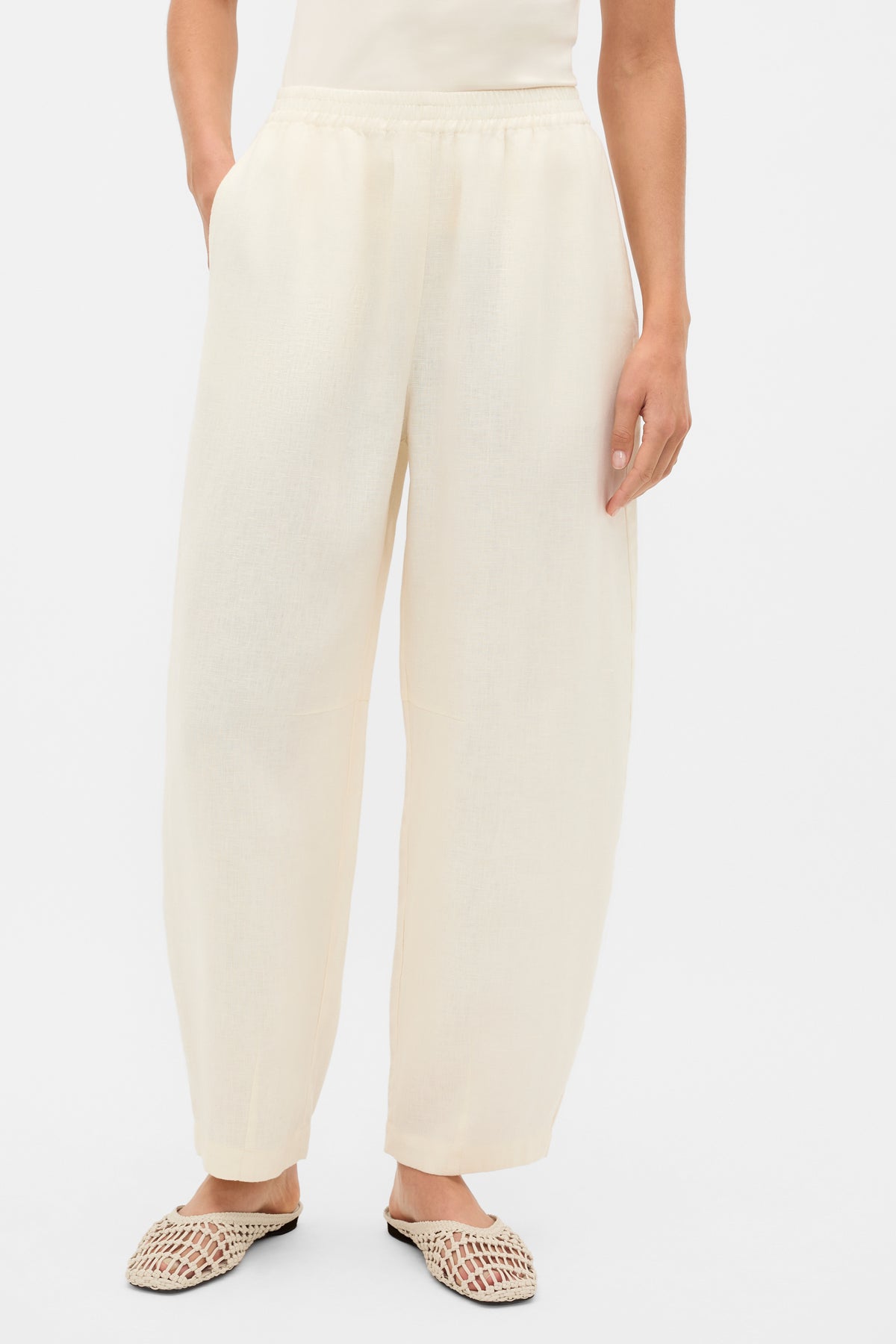 Core Linen Soft Barrel Leg Pant