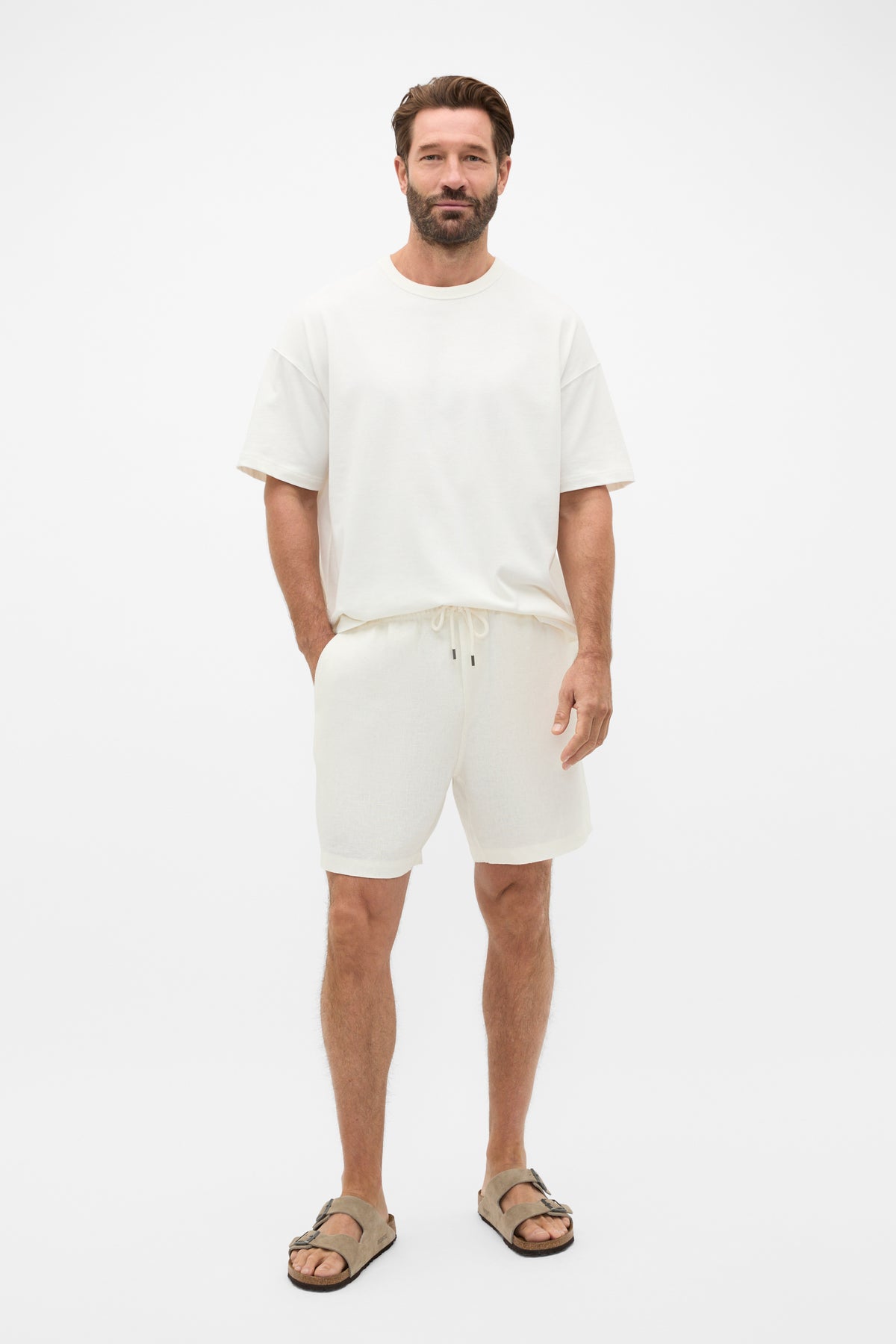 Pull On Linen Short