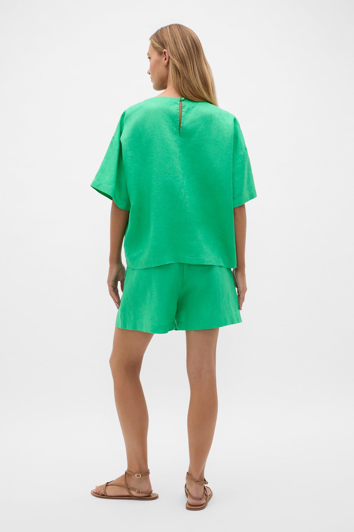 Core Linen Relaxed Tee