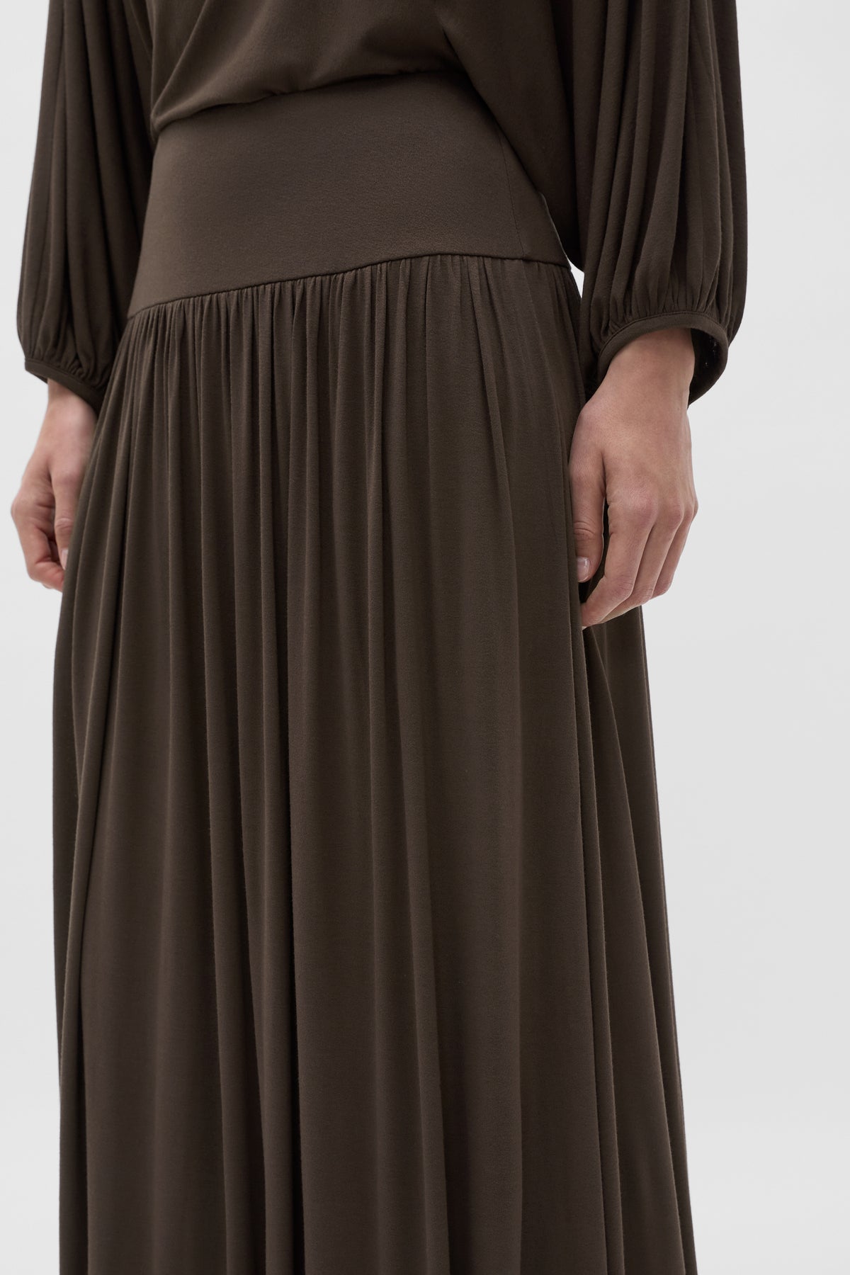 Fine Knit Bubble Midi Skirt