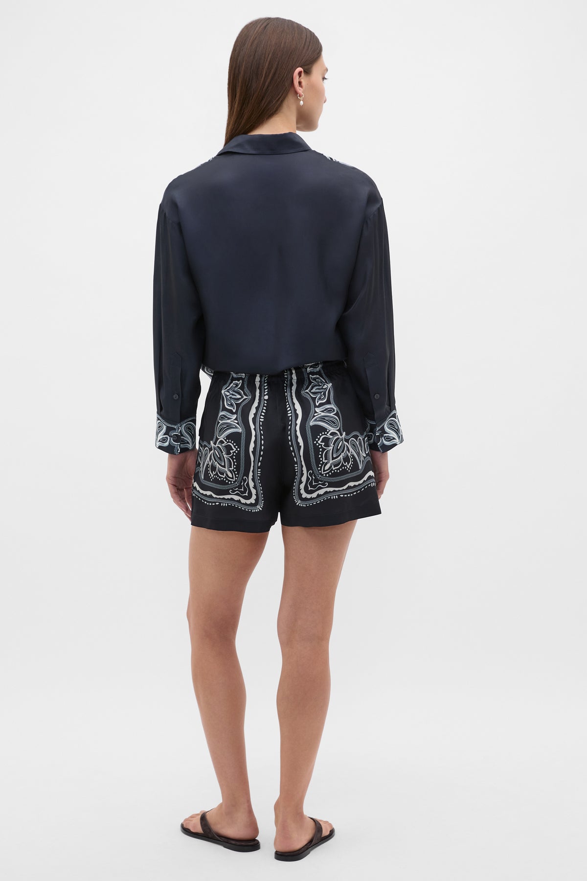 Scarf Print Short